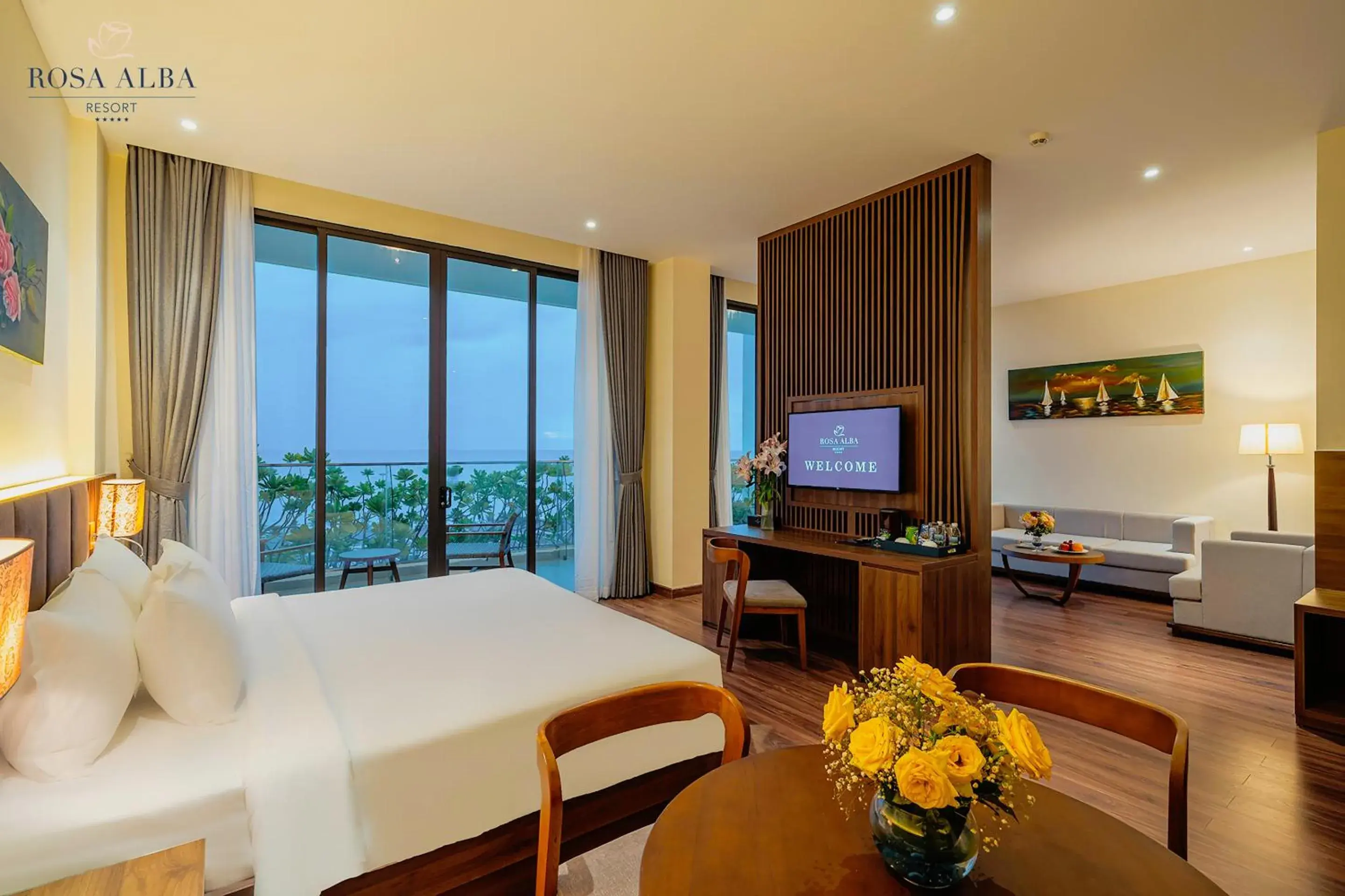 Suite Executive Ocean View in Rosa Alba Resort & Villas Tuy Hoa Suite Executive Ocean View in Rosa Alba Resort & Villas Tuy Hoa