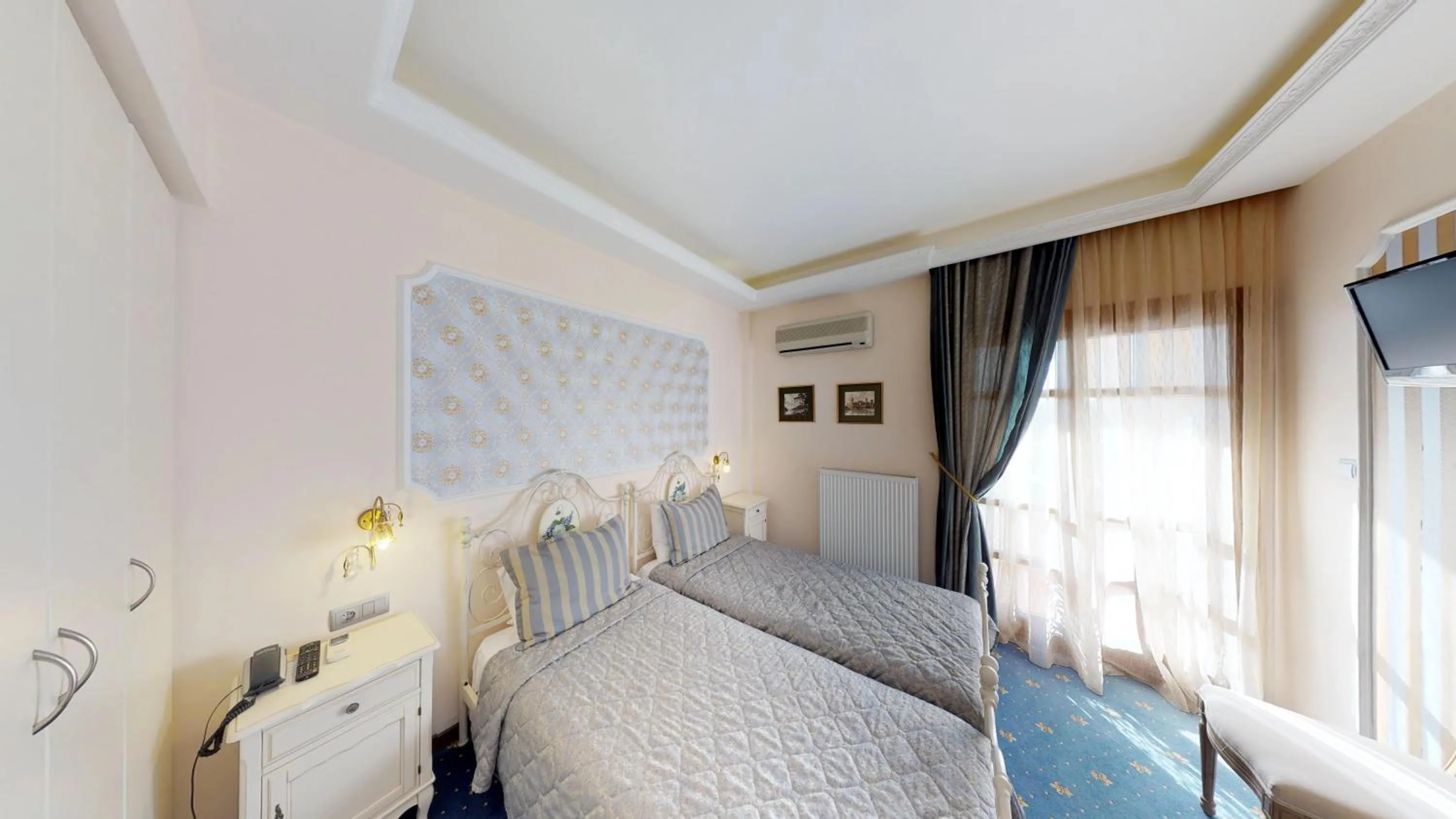 Bed in Hotel Mirto