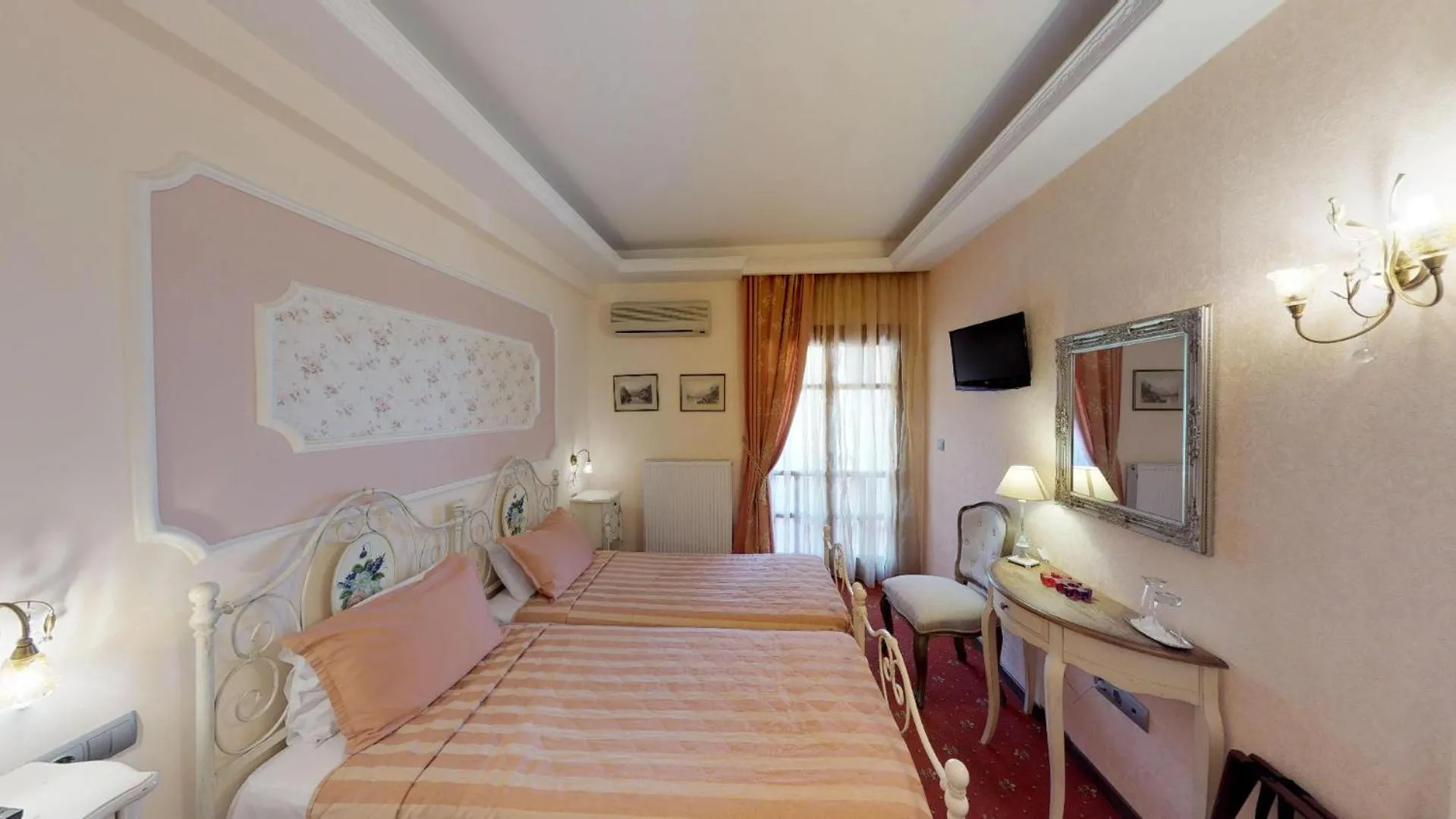 Bed in Hotel Mirto