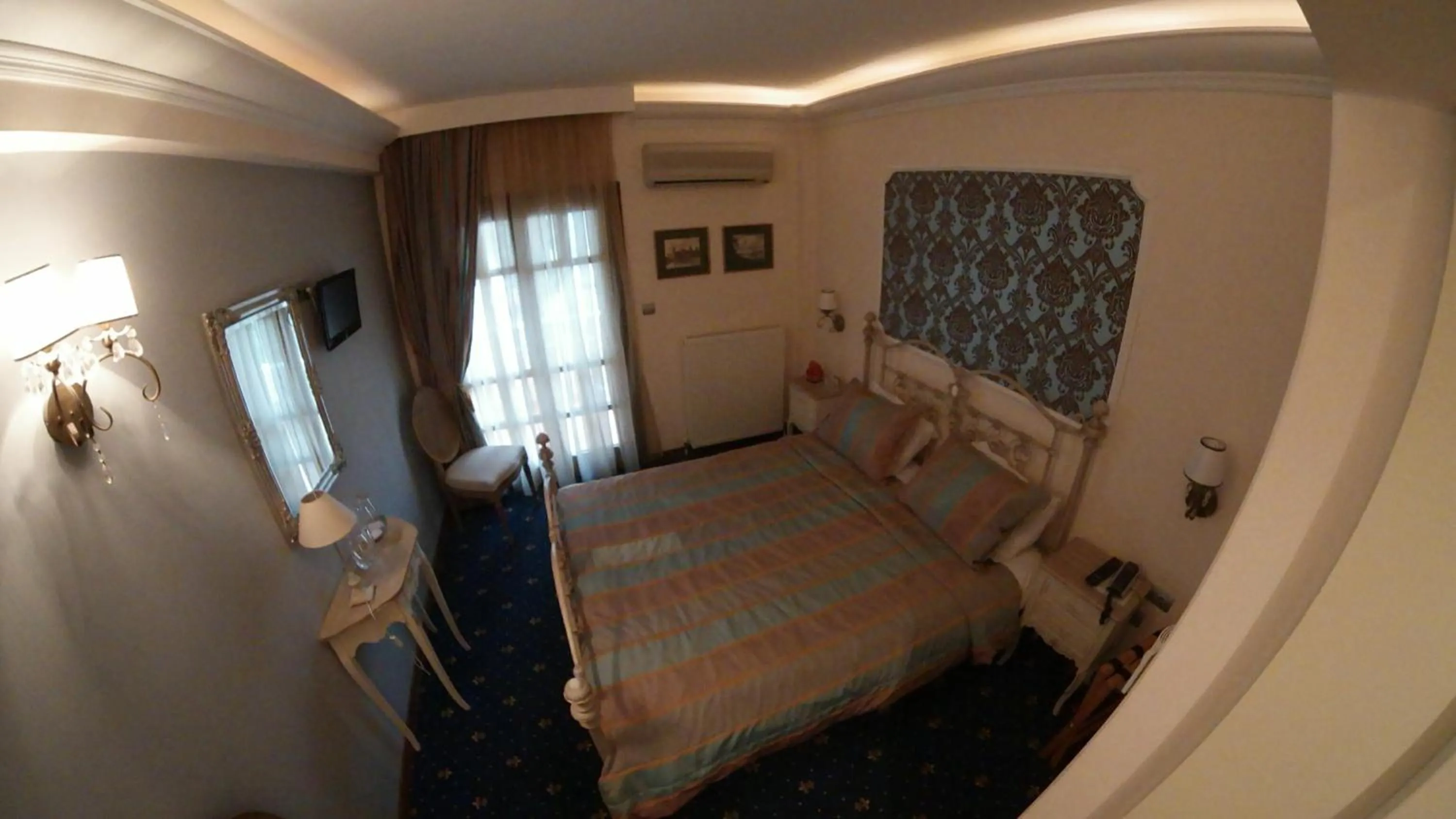 Bedroom, Bed in Hotel Mirto
