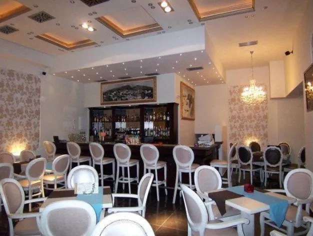 Lounge or bar in Hotel Mirto