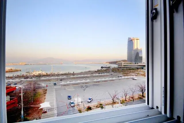 Property building in Mj Hotel Property building in Mj Hotel