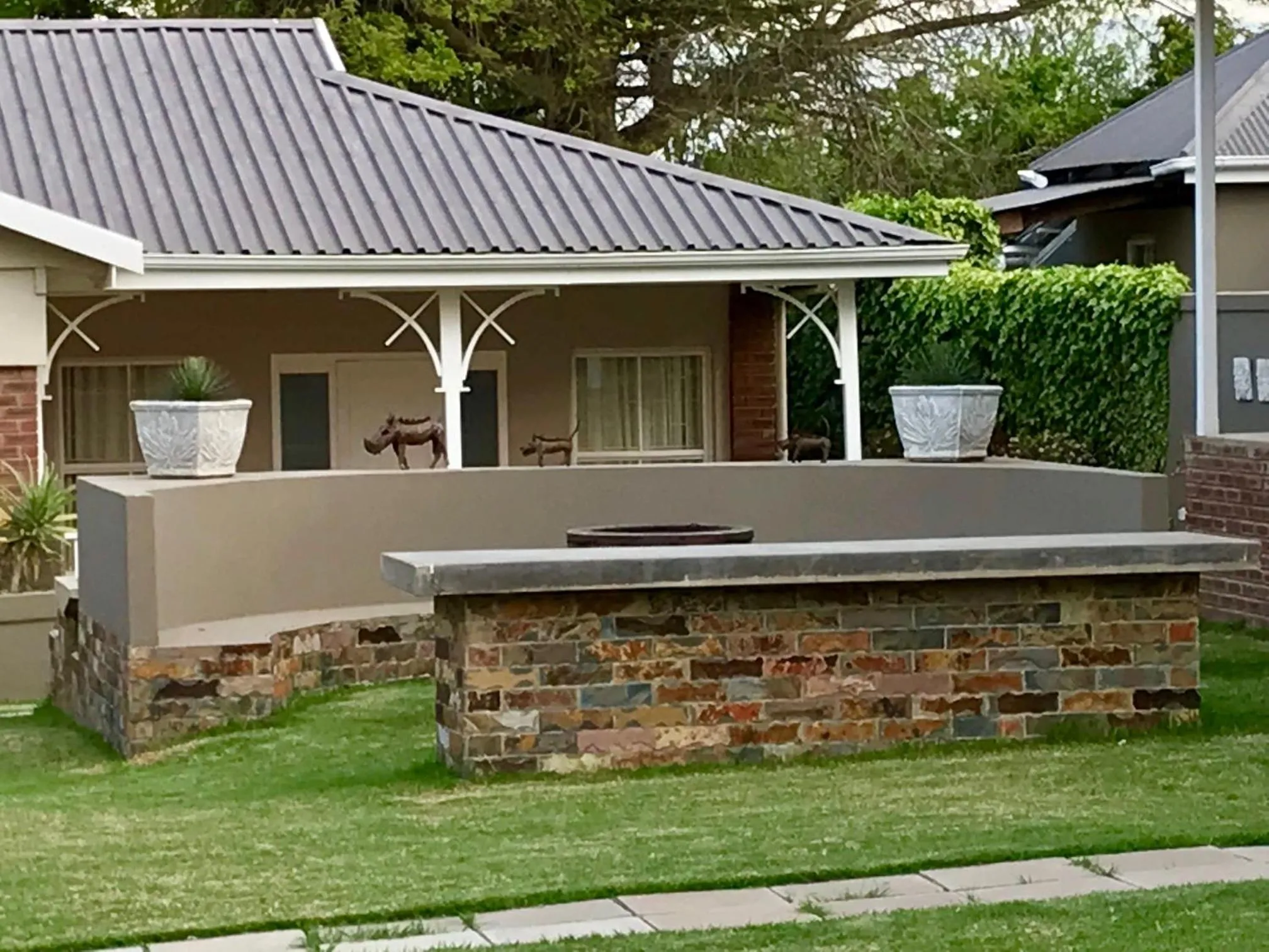 BBQ facilities in Anathi Hotel