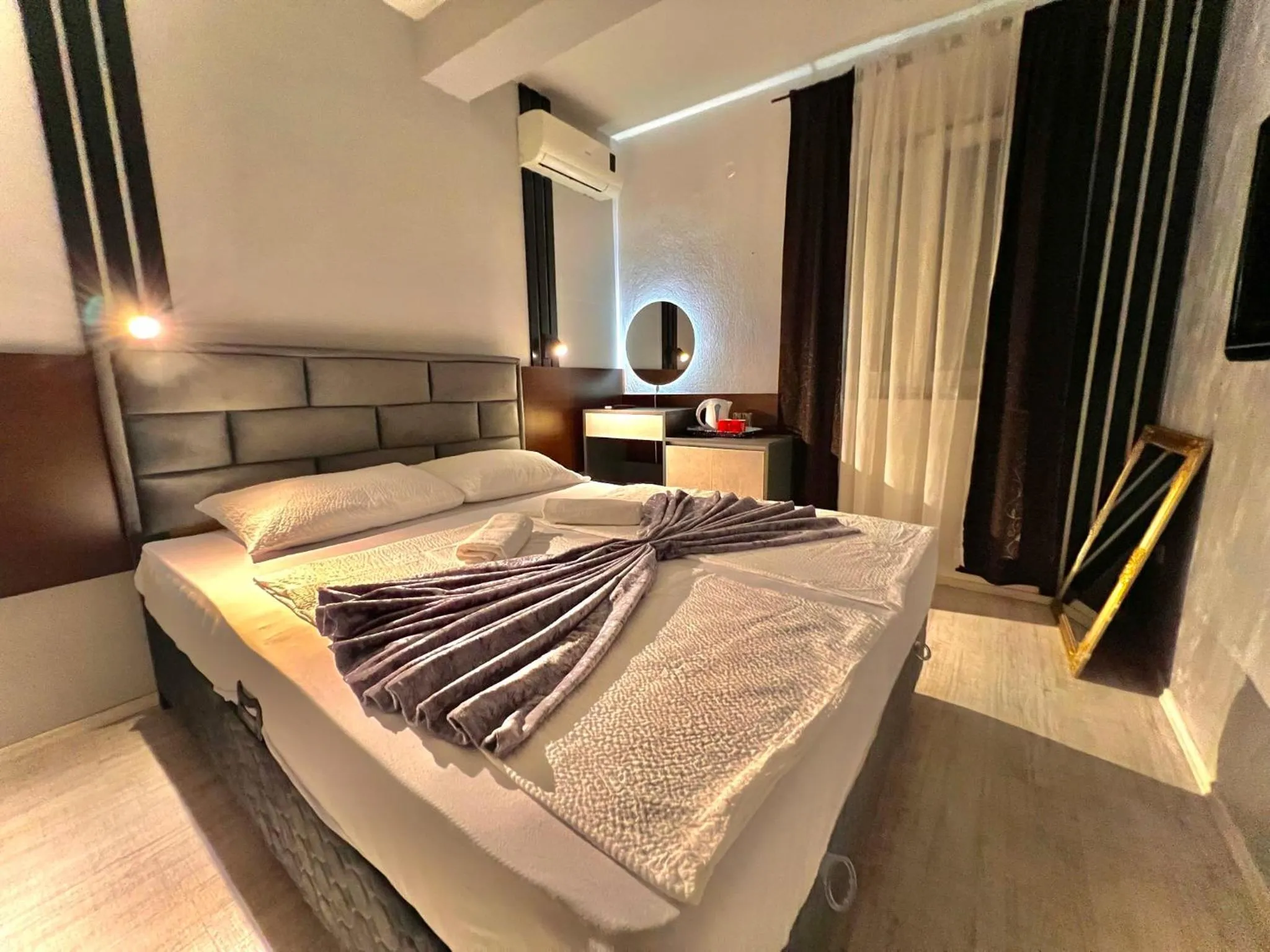 Bed in Hotel & Spa Villa Luxe