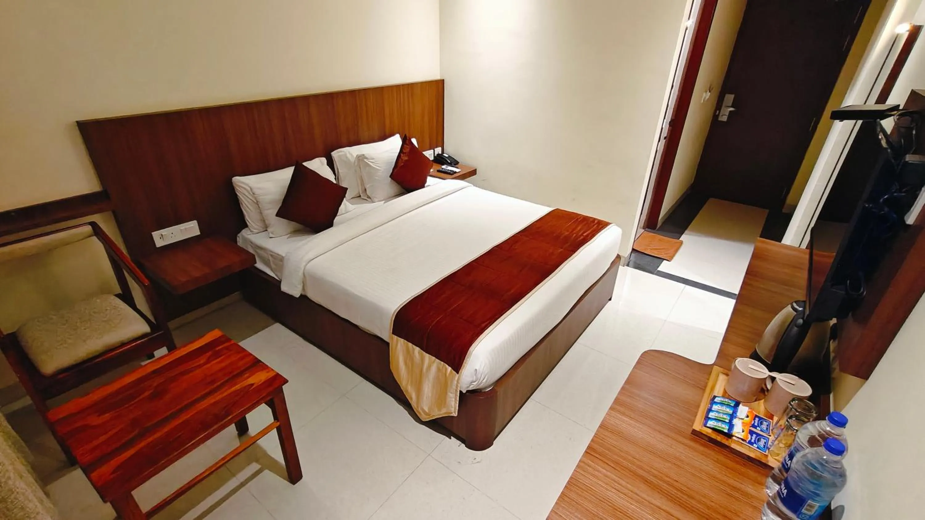 Bed in Alps Residency - A Bergamont Hotel, Krishnagiri