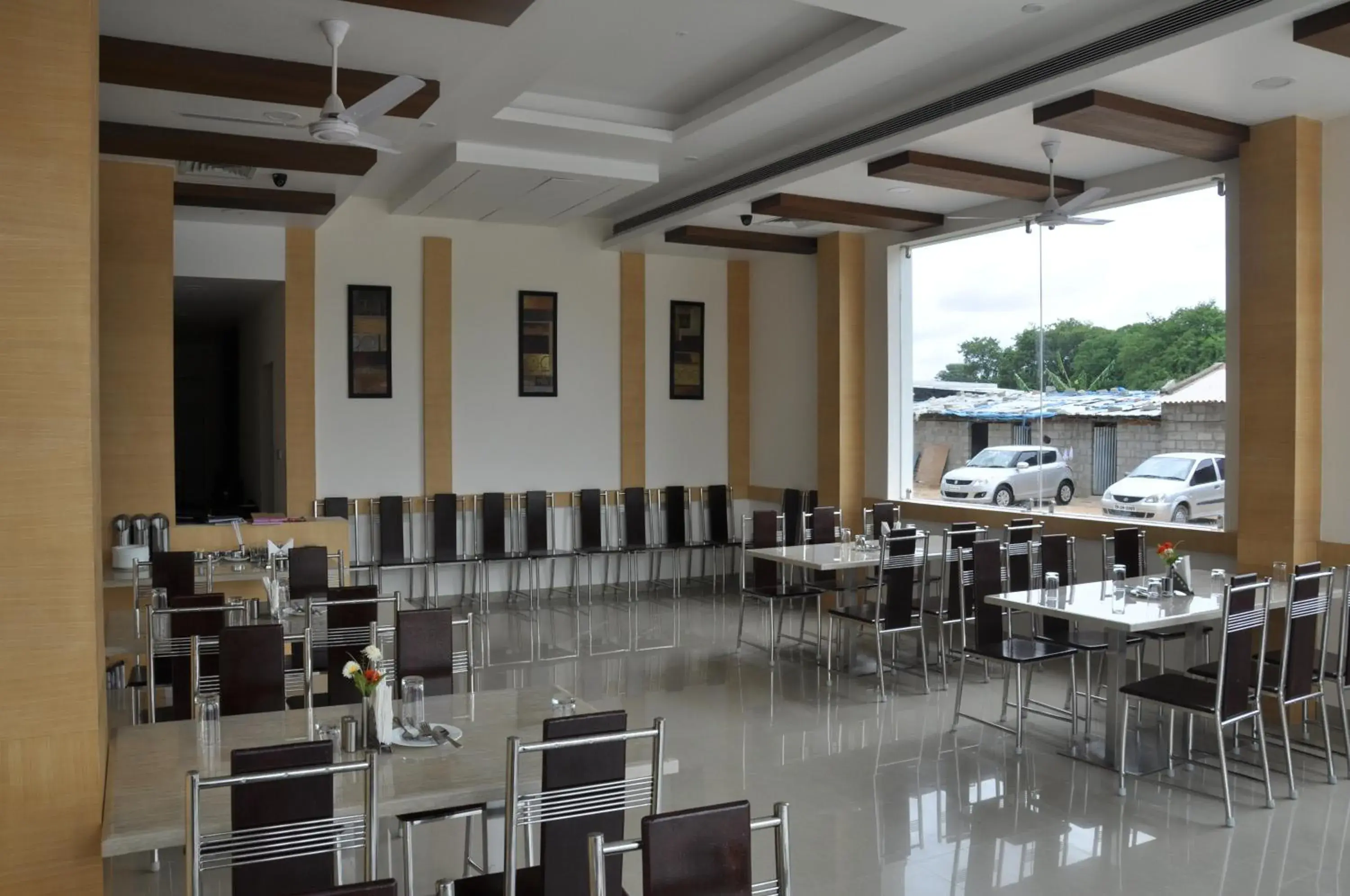 Restaurant/places to eat in Alps Residency - A Bergamont Hotel, Krishnagiri Restaurant/places to eat in Alps Residency - A Bergamont Hotel, Krishnagiri