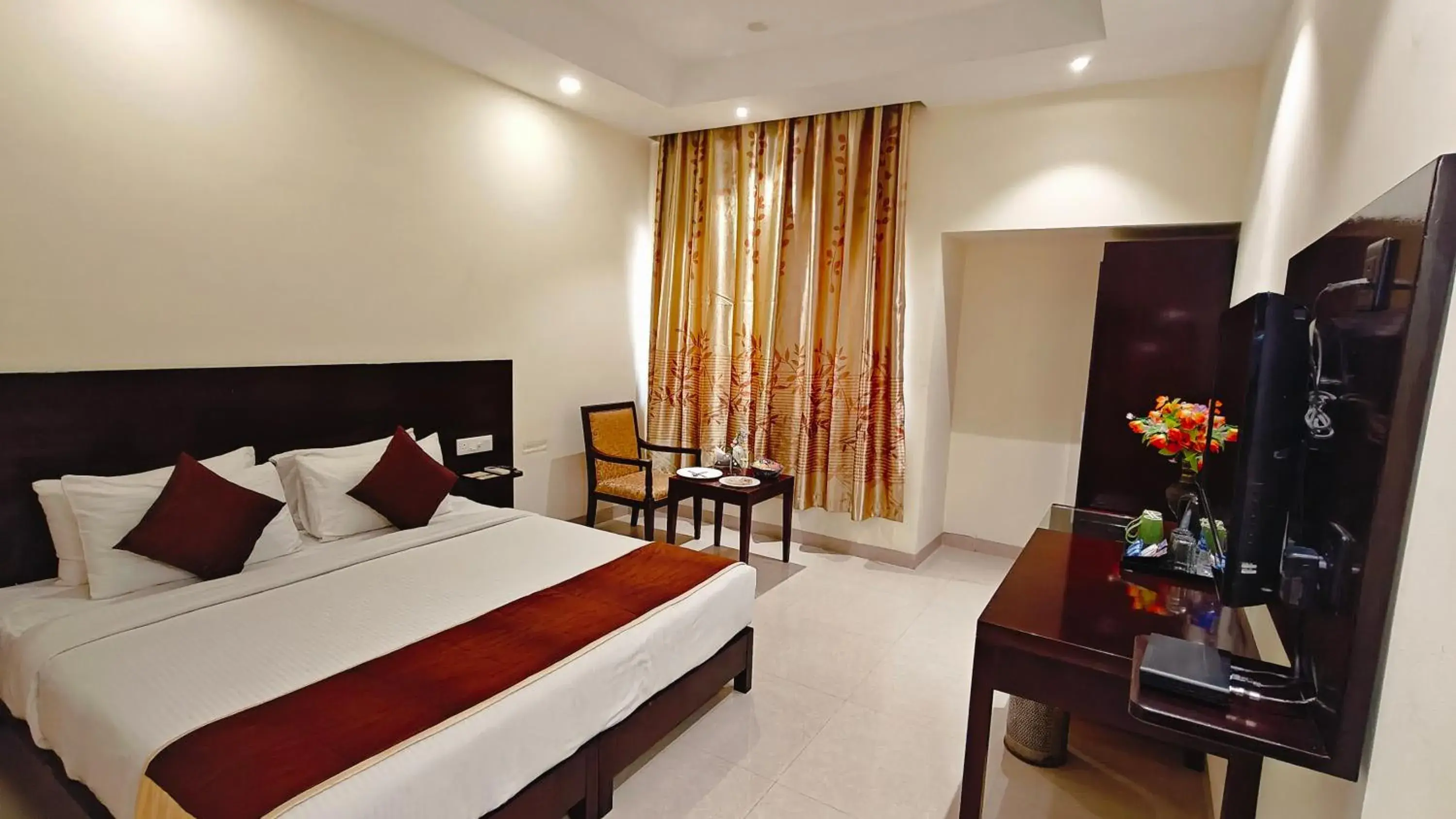 Bed in Alps Residency - A Bergamont Hotel, Krishnagiri Bed in Alps Residency - A Bergamont Hotel, Krishnagiri