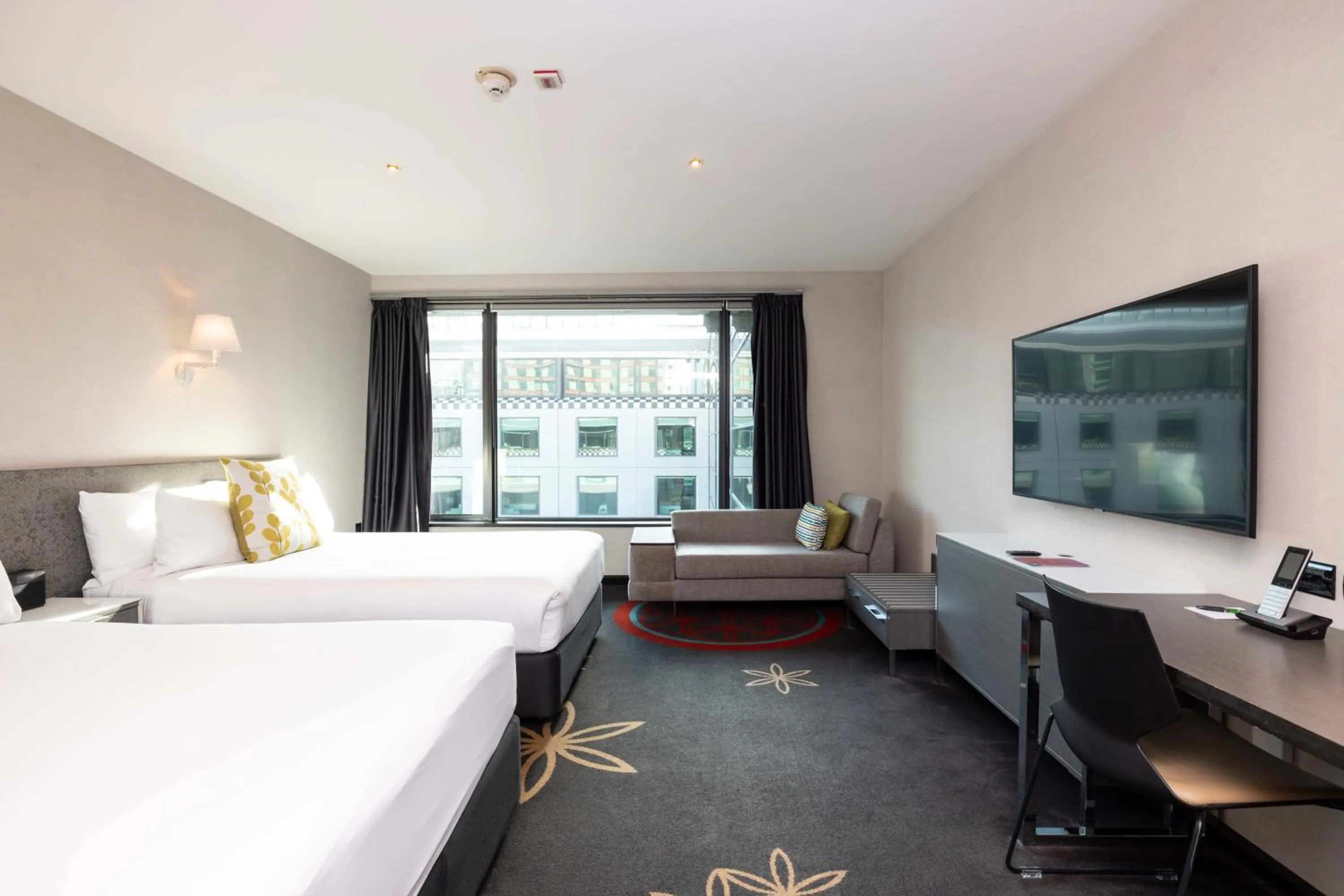 Bedroom, Bed in SkyCity Hotel Auckland