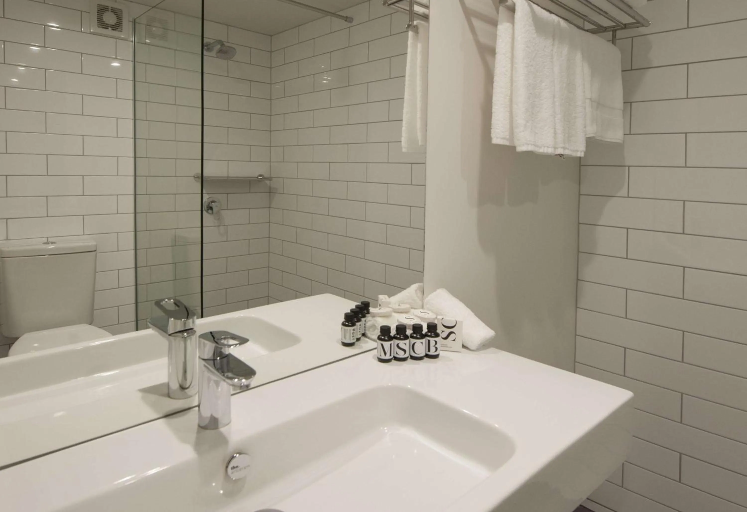 Bathroom in Sudima Hotel Lake Rotorua