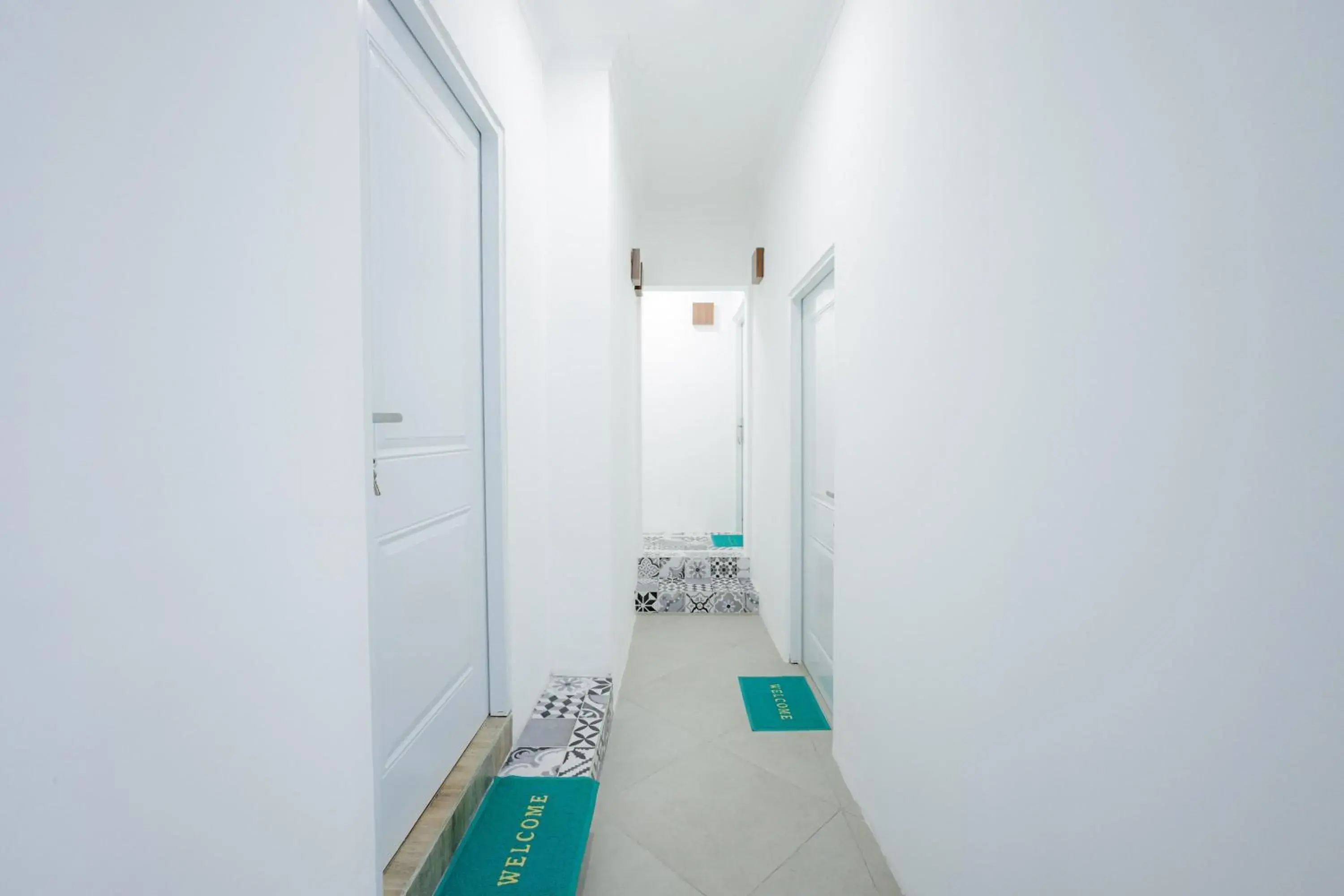 Property building in RedDoorz Plus at Jalan Gatot Subroto Jakarta Property building in RedDoorz Plus at Jalan Gatot Subroto Jakarta