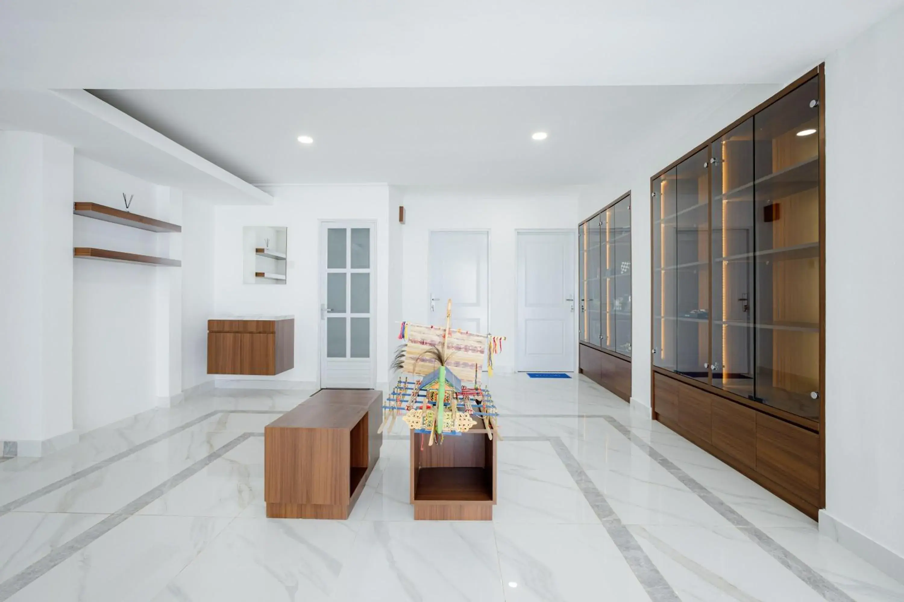 Property building in RedDoorz Plus at Jalan Gatot Subroto Jakarta Property building in RedDoorz Plus at Jalan Gatot Subroto Jakarta