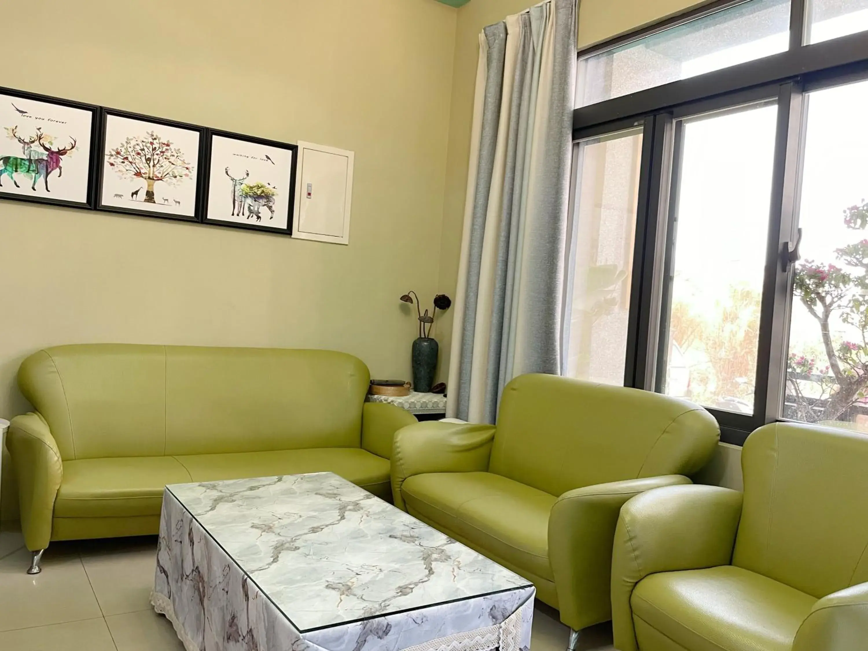 Four-Bedroom House in Qin's House II Four-Bedroom House in Qin's House II