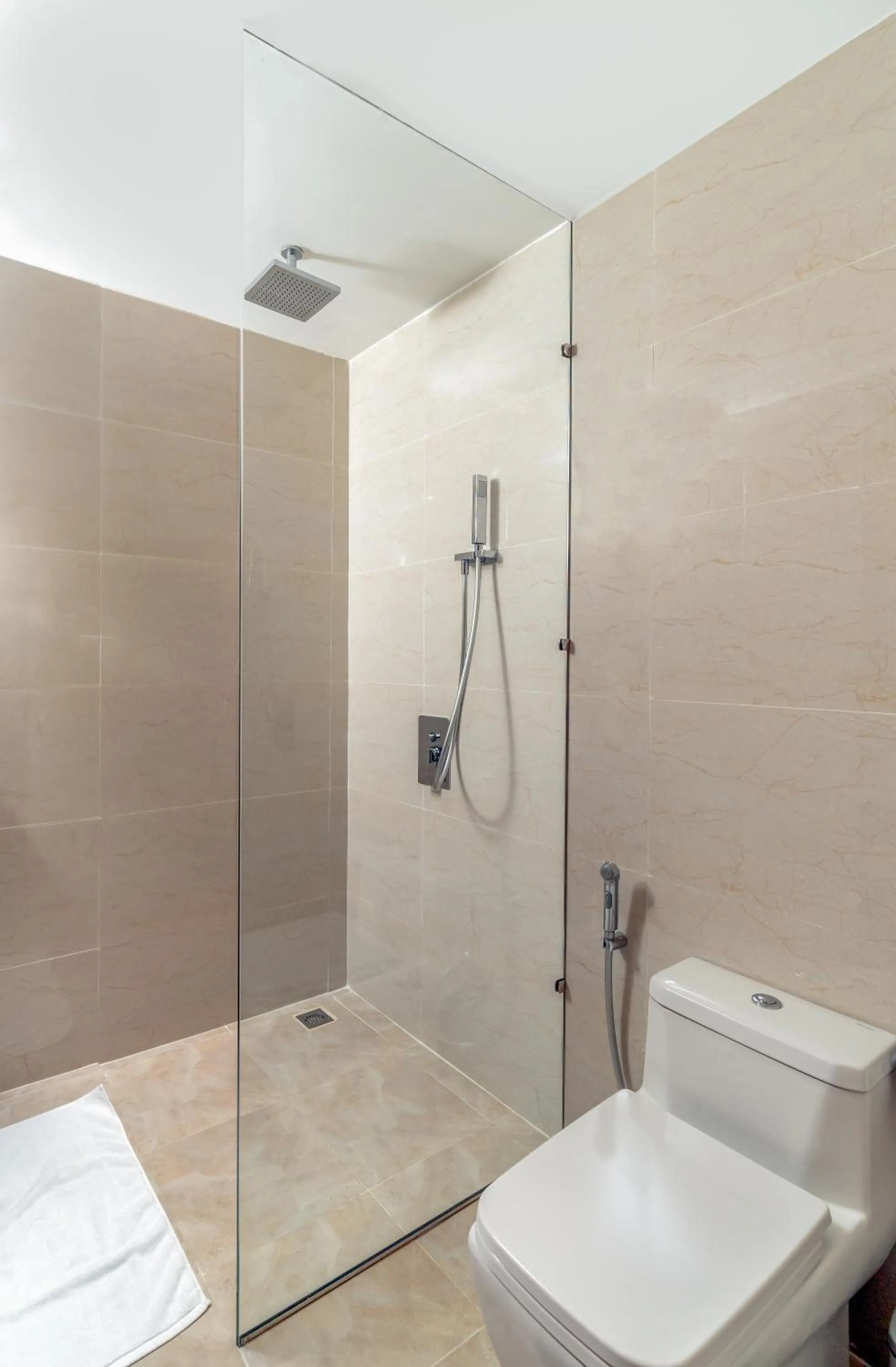 Shower in Gold Boutique Hotel Danang