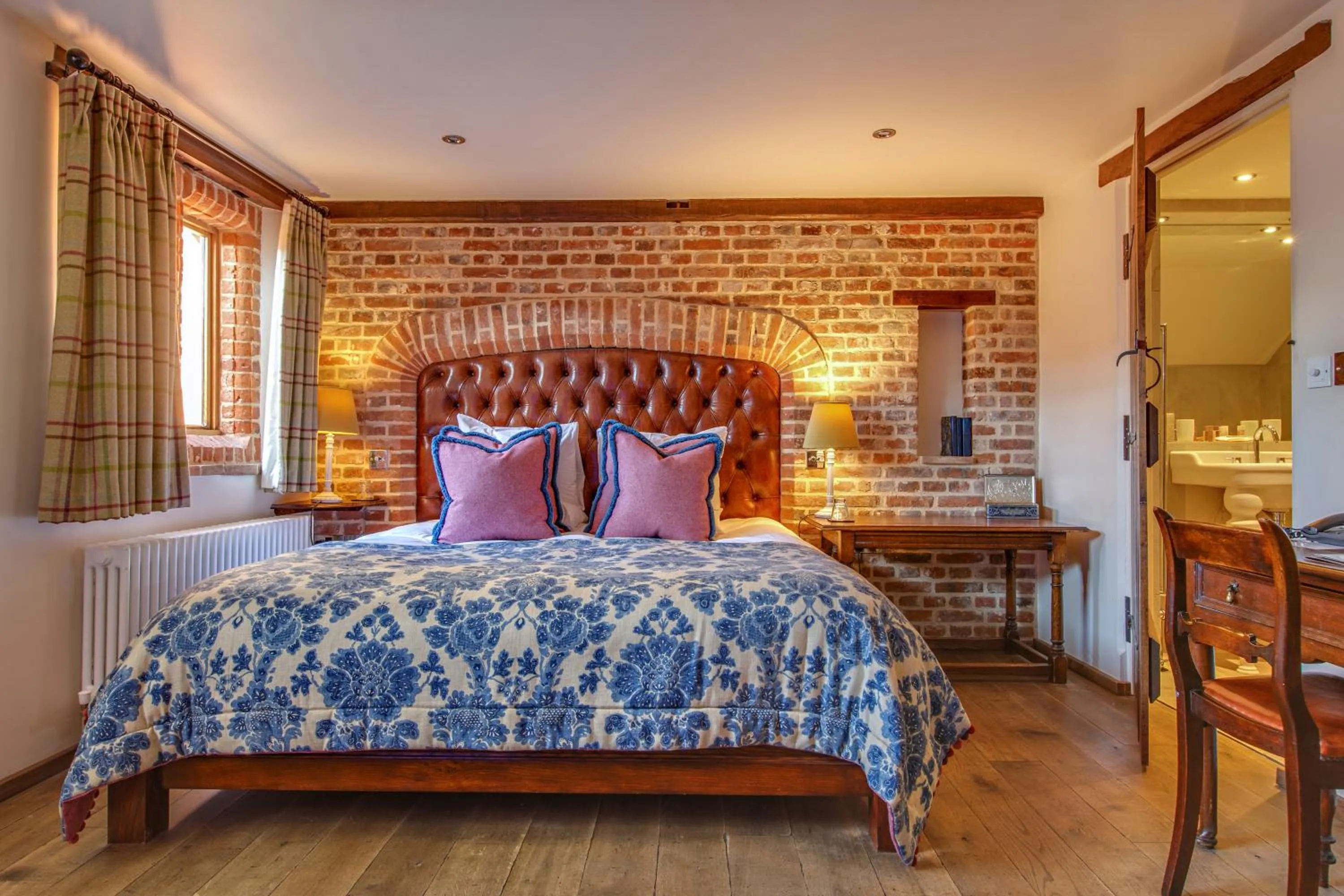 Bedroom, Bed in Byfords