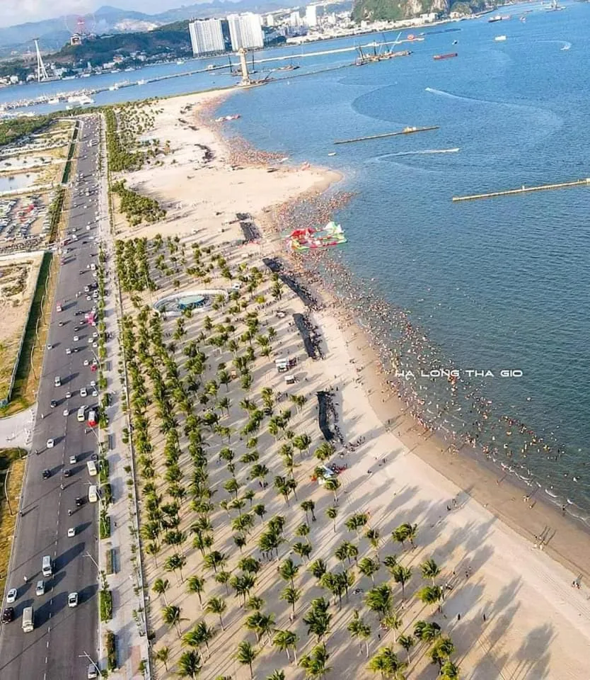 Natural landscape in AROMA Ha Long Hotel