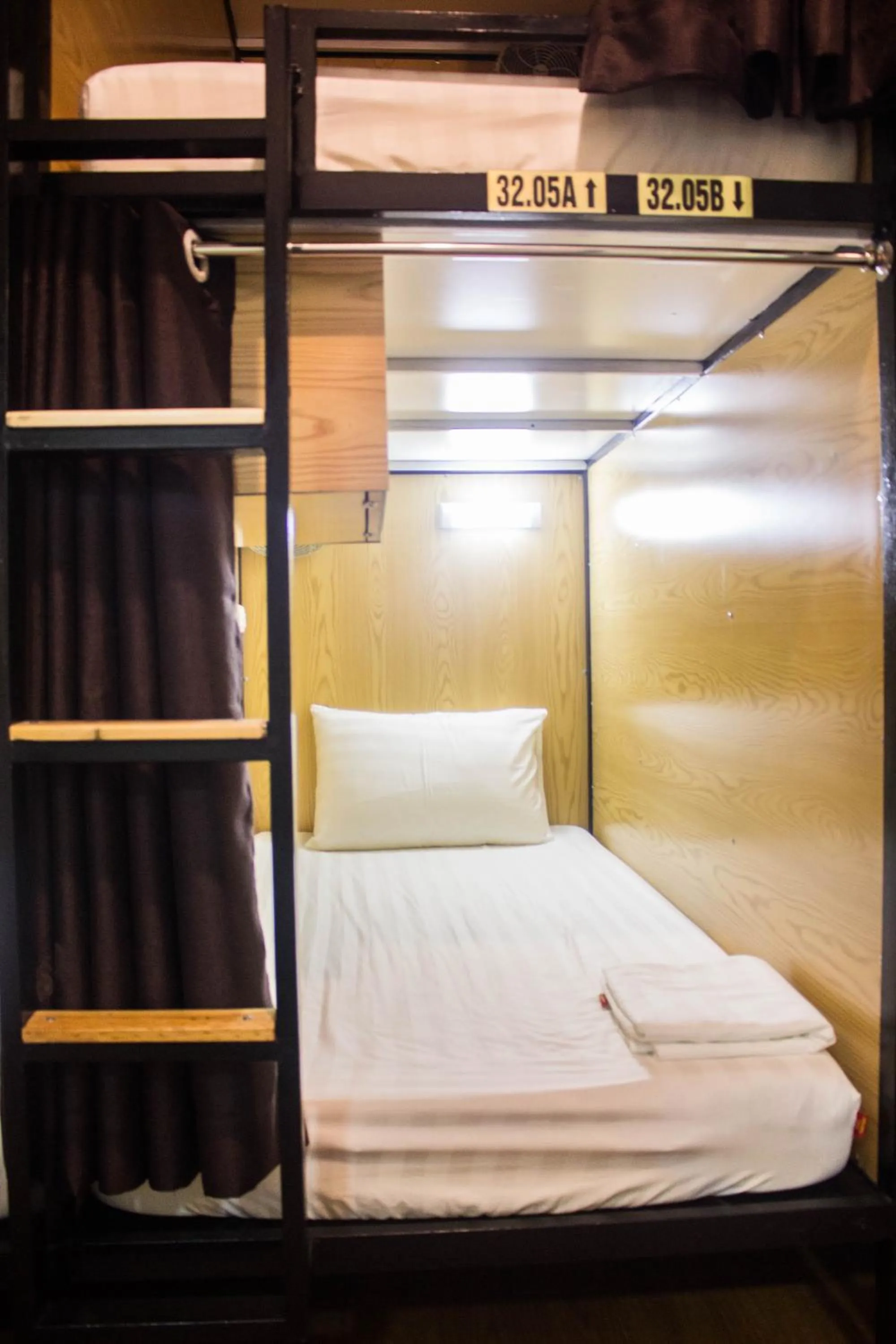 Bed in AROMA Ha Long Hotel