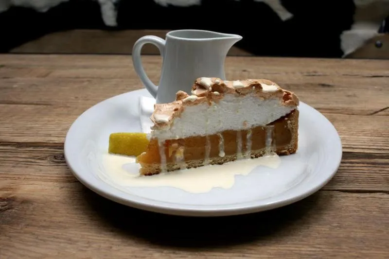 Food in Kings Head Holt