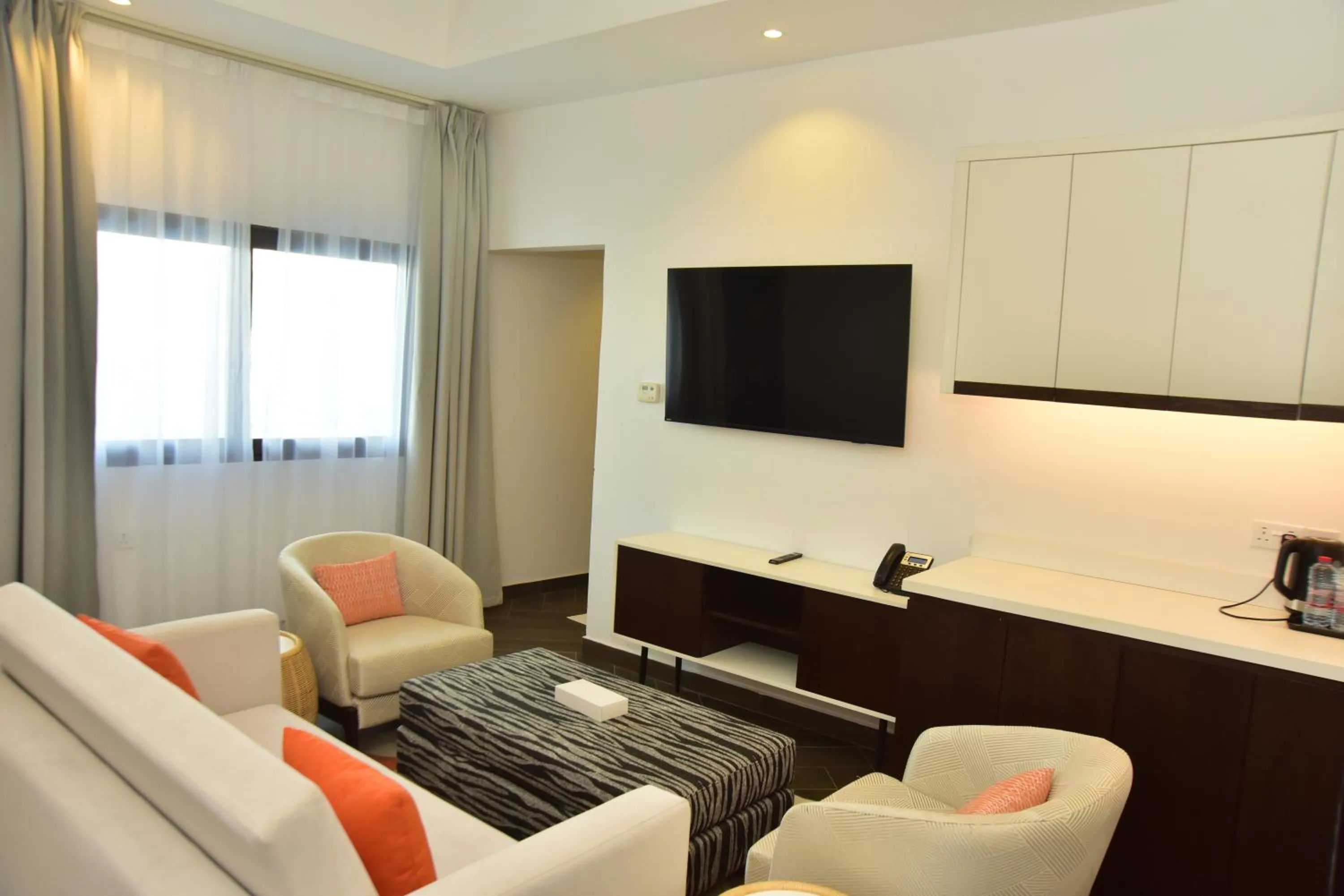 Kitchen or kitchenette in Emirates Park Resort