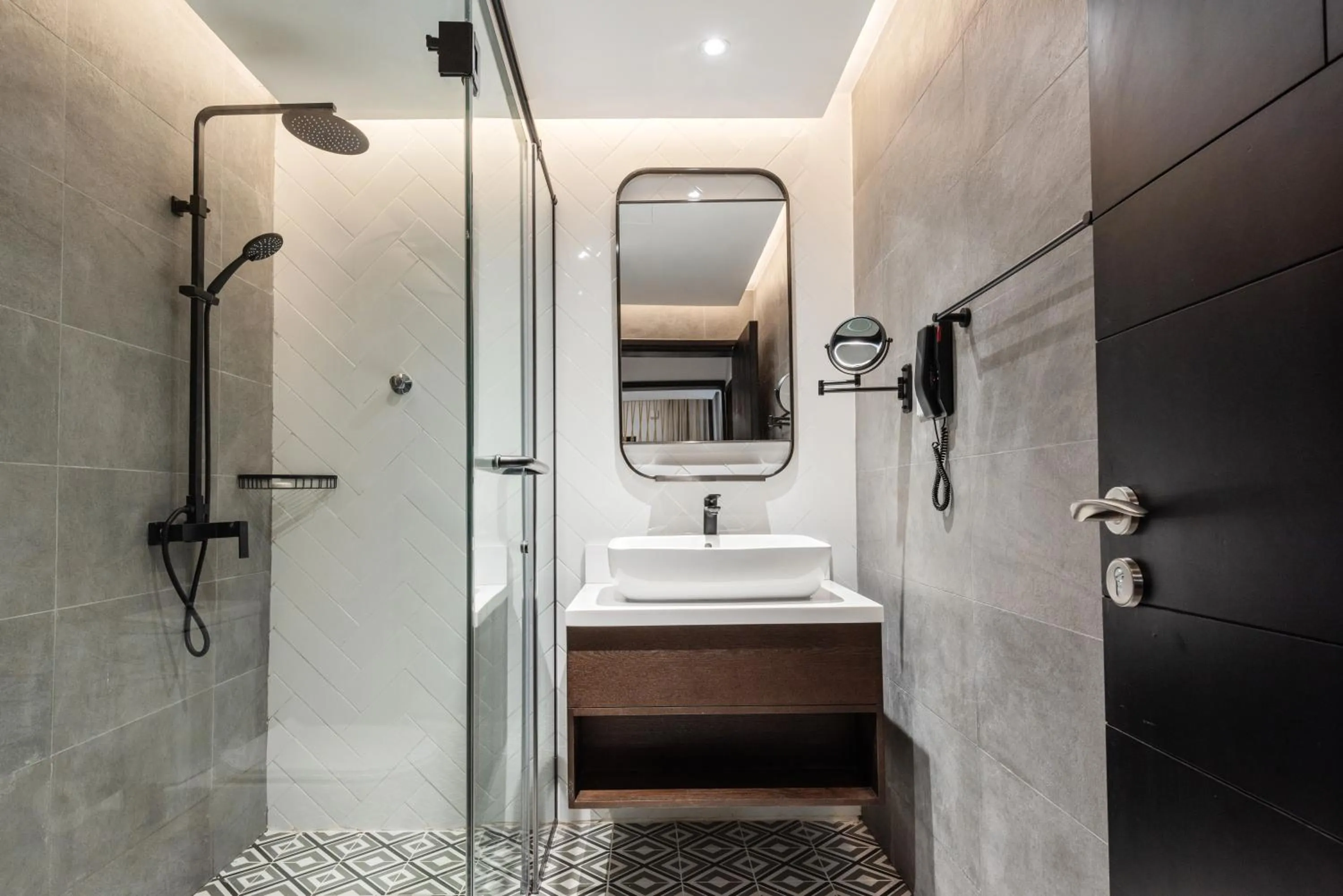 Bathroom in Emirates Park Resort