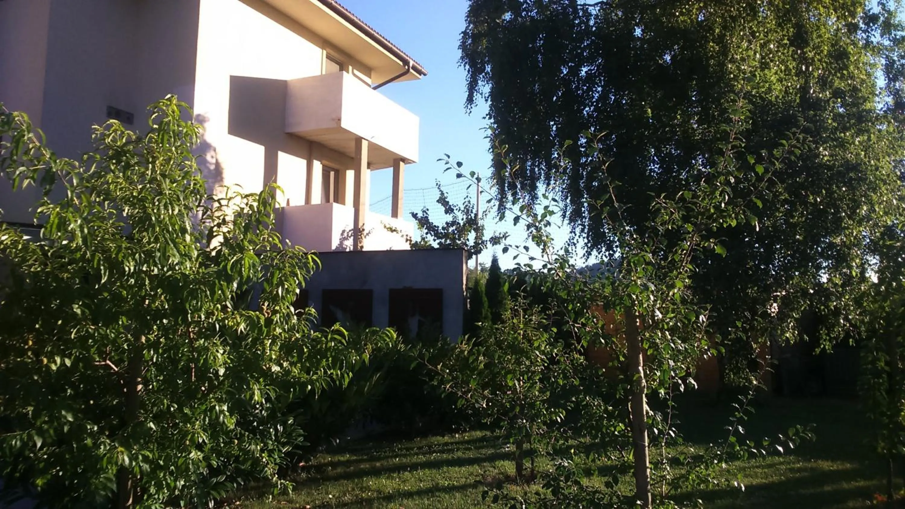 One-Bedroom Apartment with Balcony in Vila Ema Apartments and Rooms
