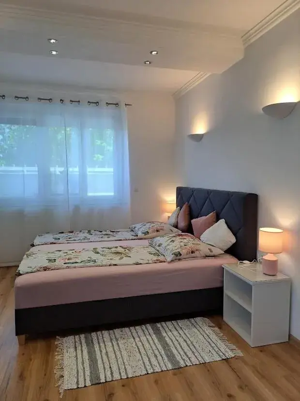 Deluxe King Studio in Vila Ema Apartments and Rooms Deluxe King Studio in Vila Ema Apartments and Rooms