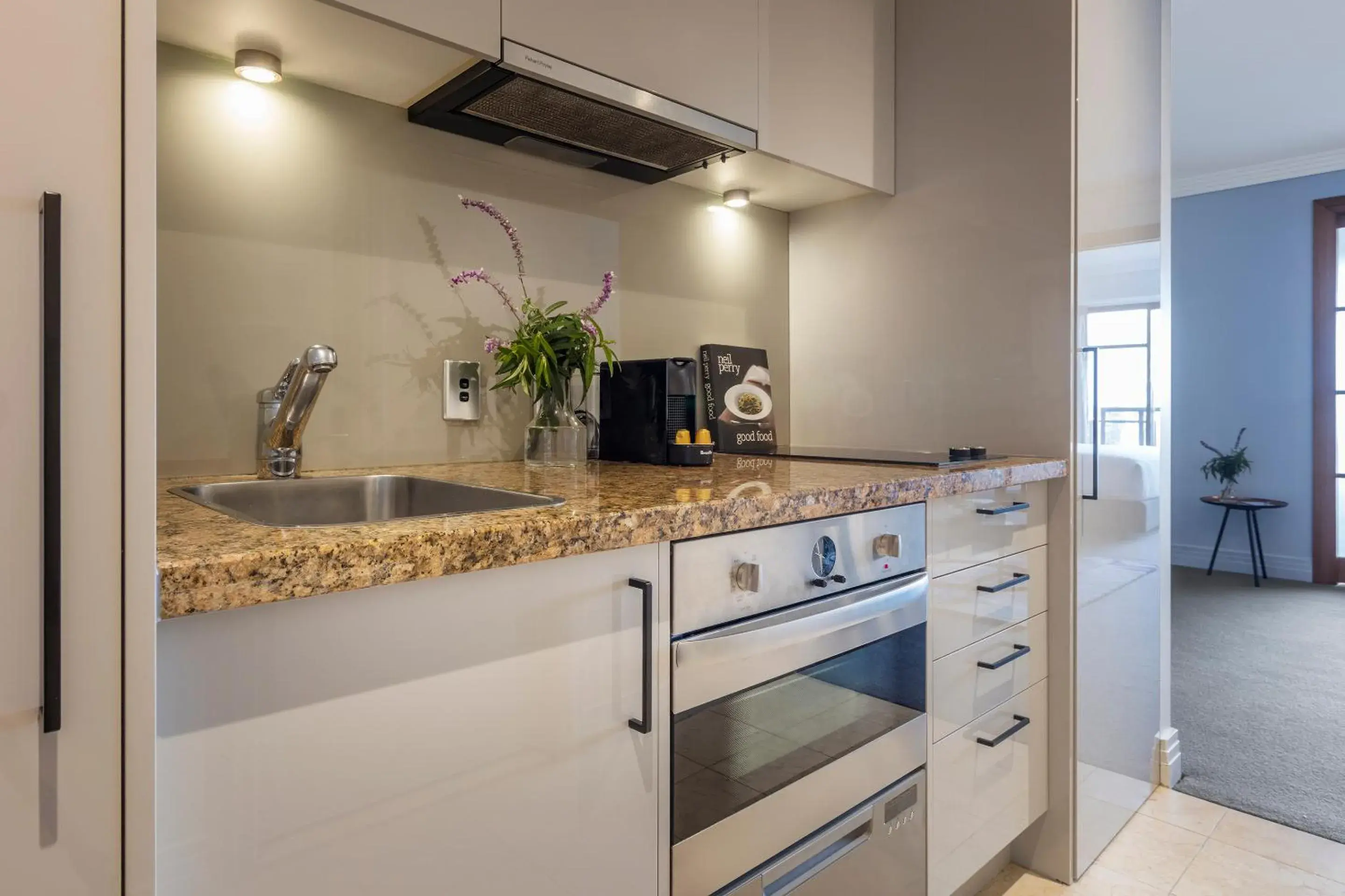 Coffee/tea facilities in Avani Metropolis Auckland Residences Coffee/tea facilities in Avani Metropolis Auckland Residences