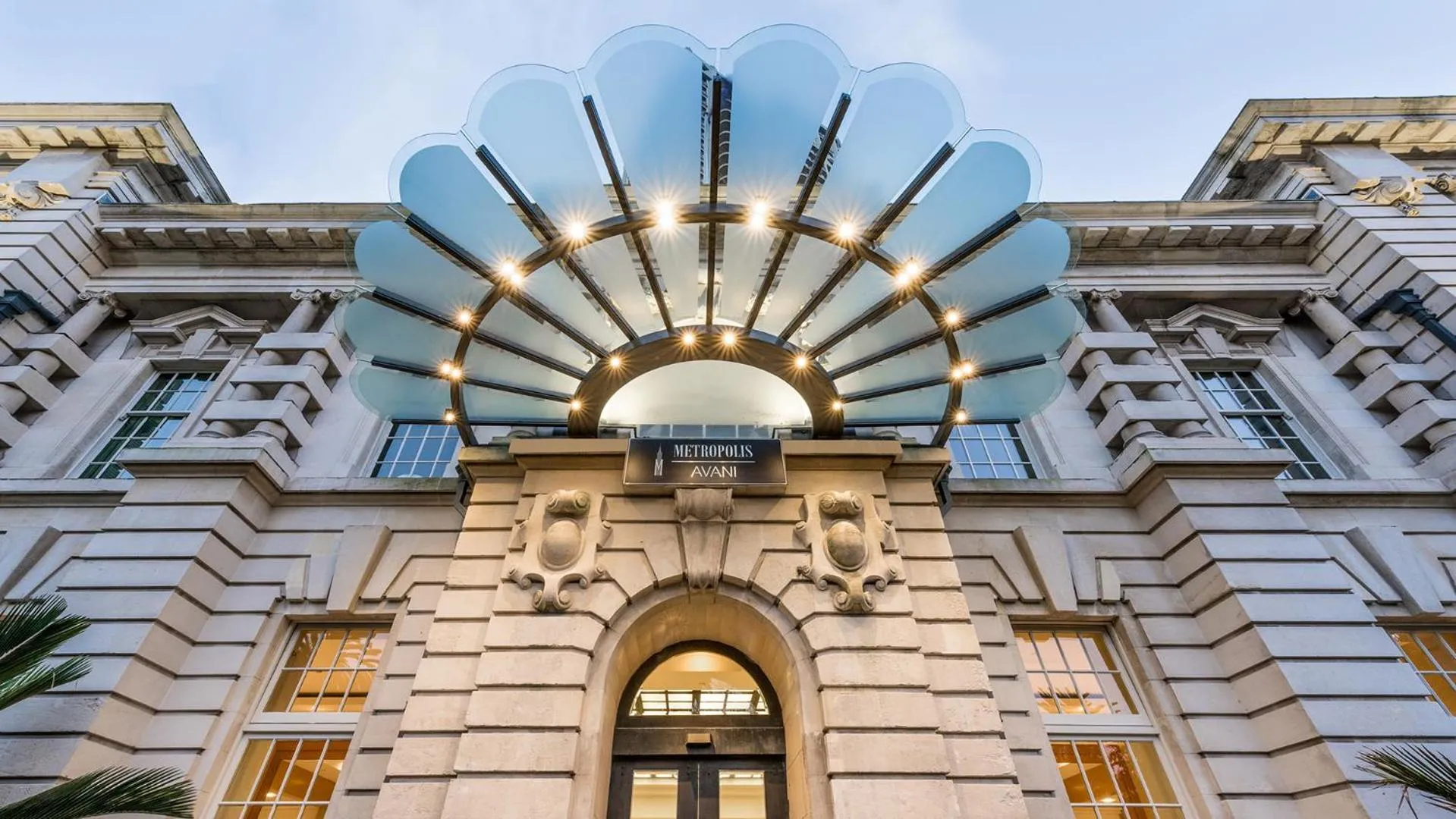 Facade/entrance in Avani Metropolis Auckland Residences