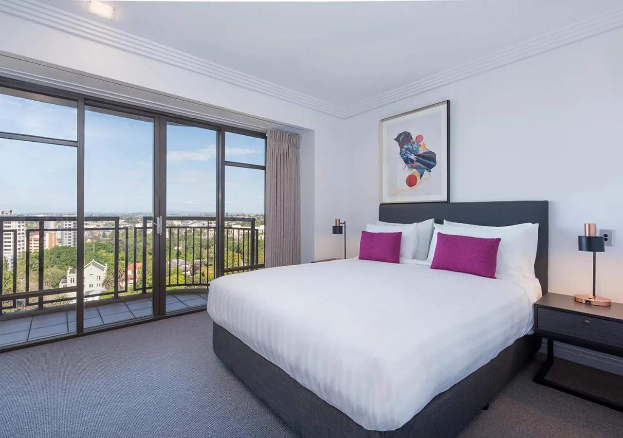 Bedroom, Bed in Avani Metropolis Auckland Residences