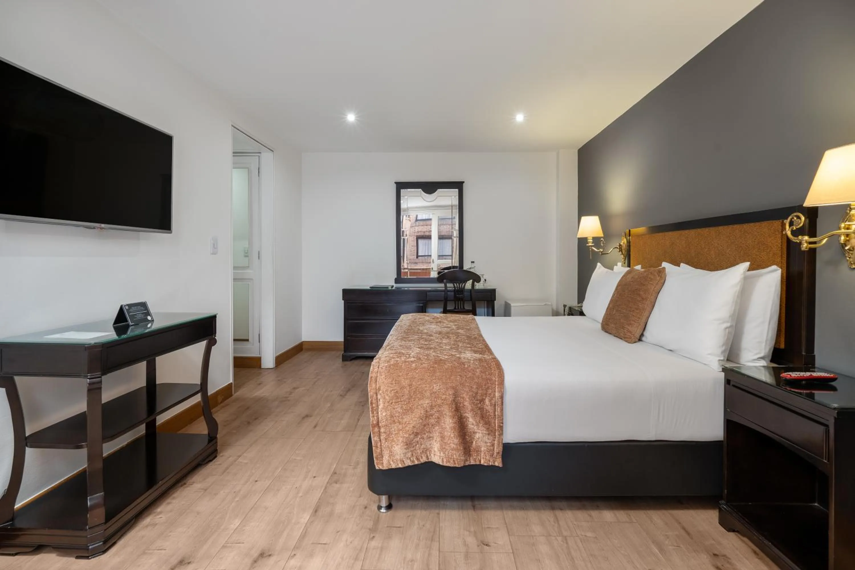 Bed in Hotel Le Manoir Bogotá