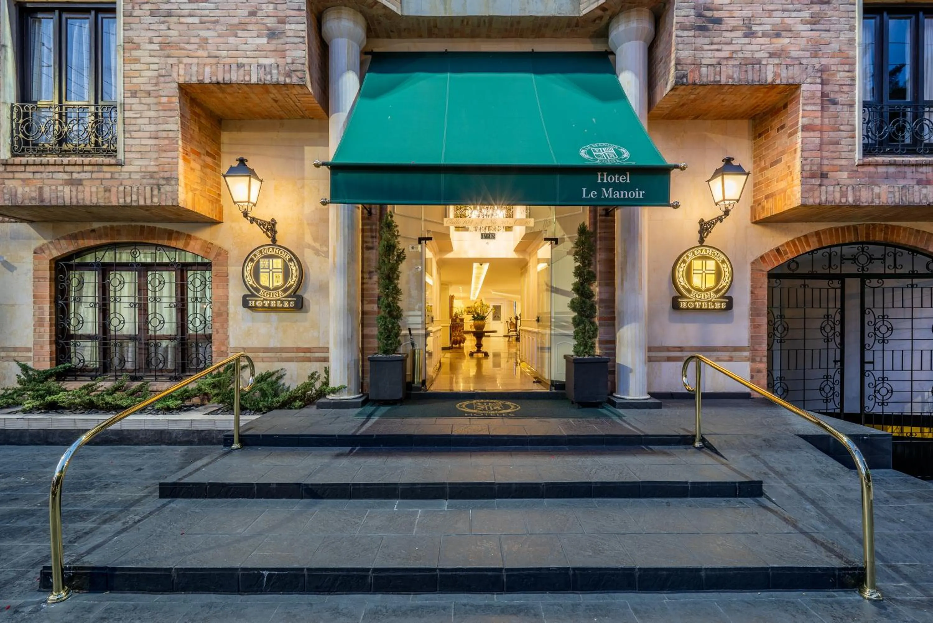 Property building in Hotel Le Manoir Bogotá