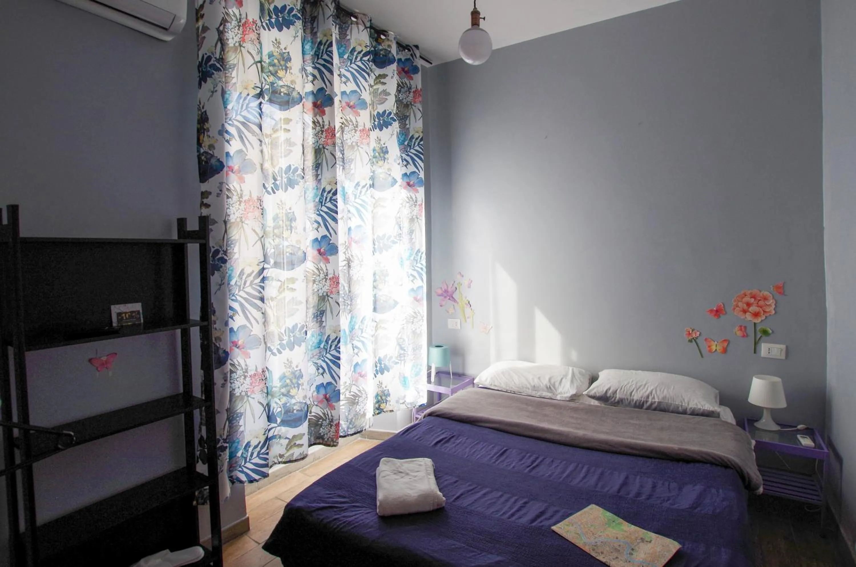 Bed in Old Bakery Rome GuestHouse