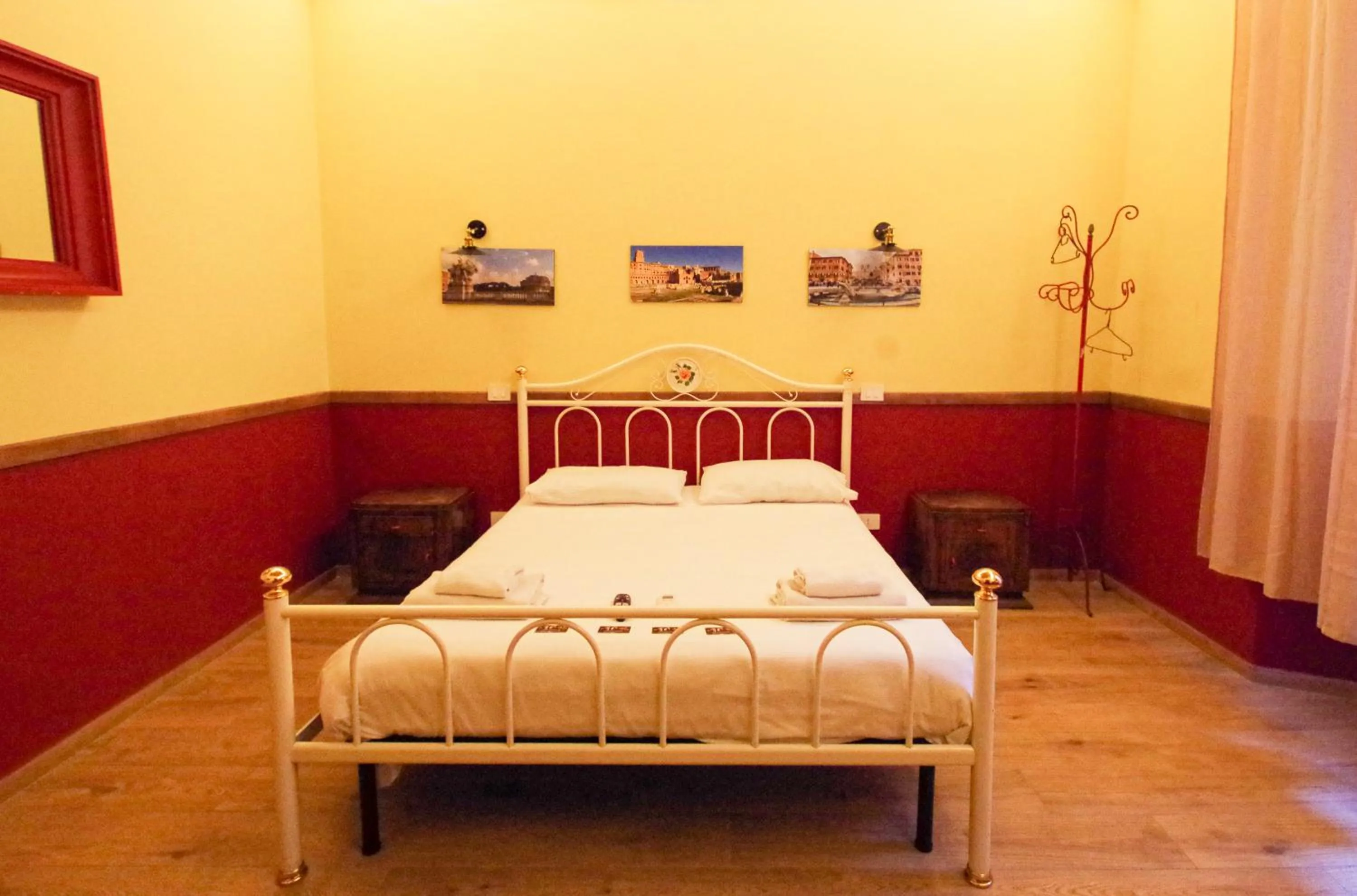 Bed in Old Bakery Rome GuestHouse