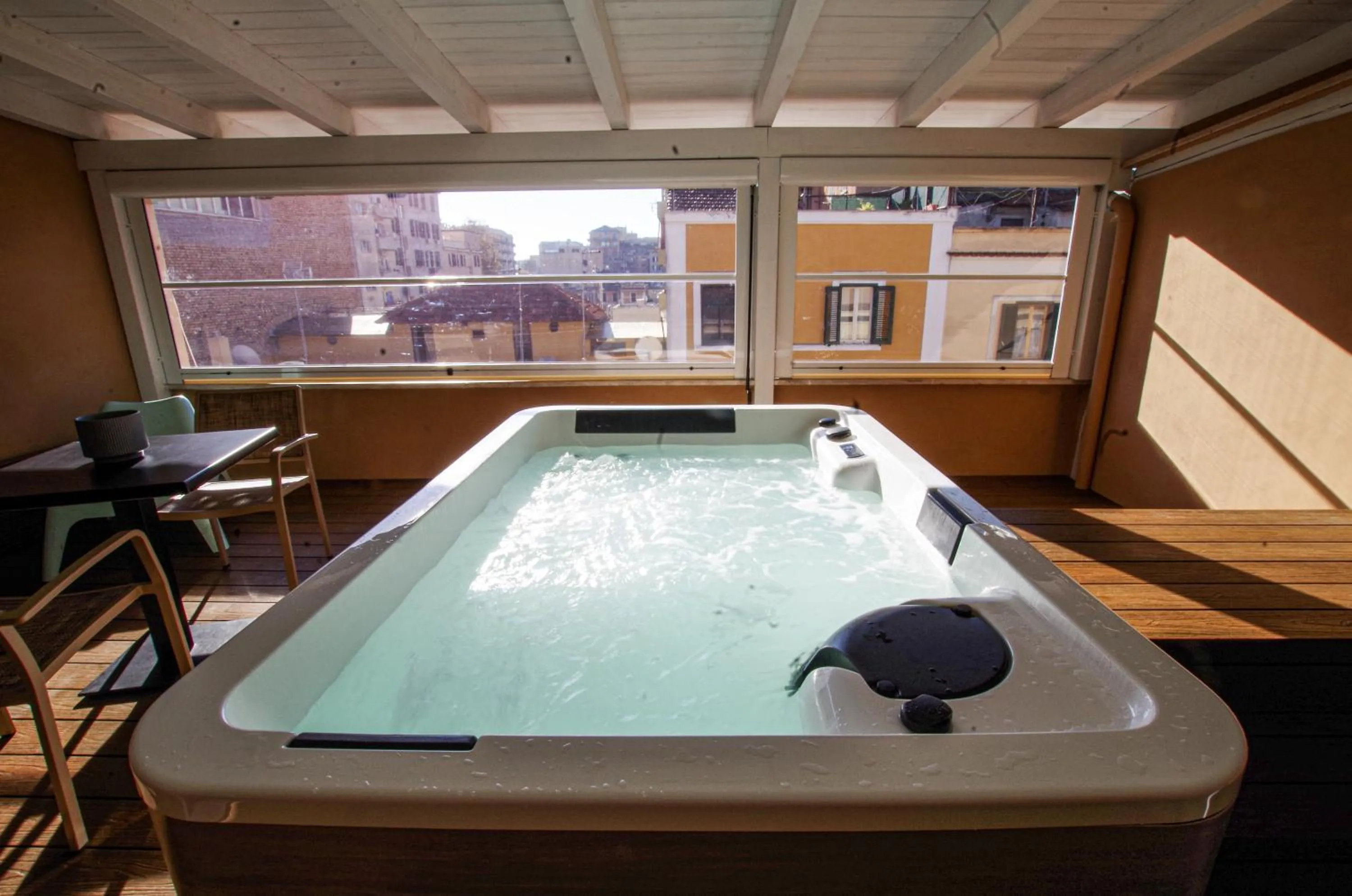 Hot Tub in Old Bakery Rome GuestHouse