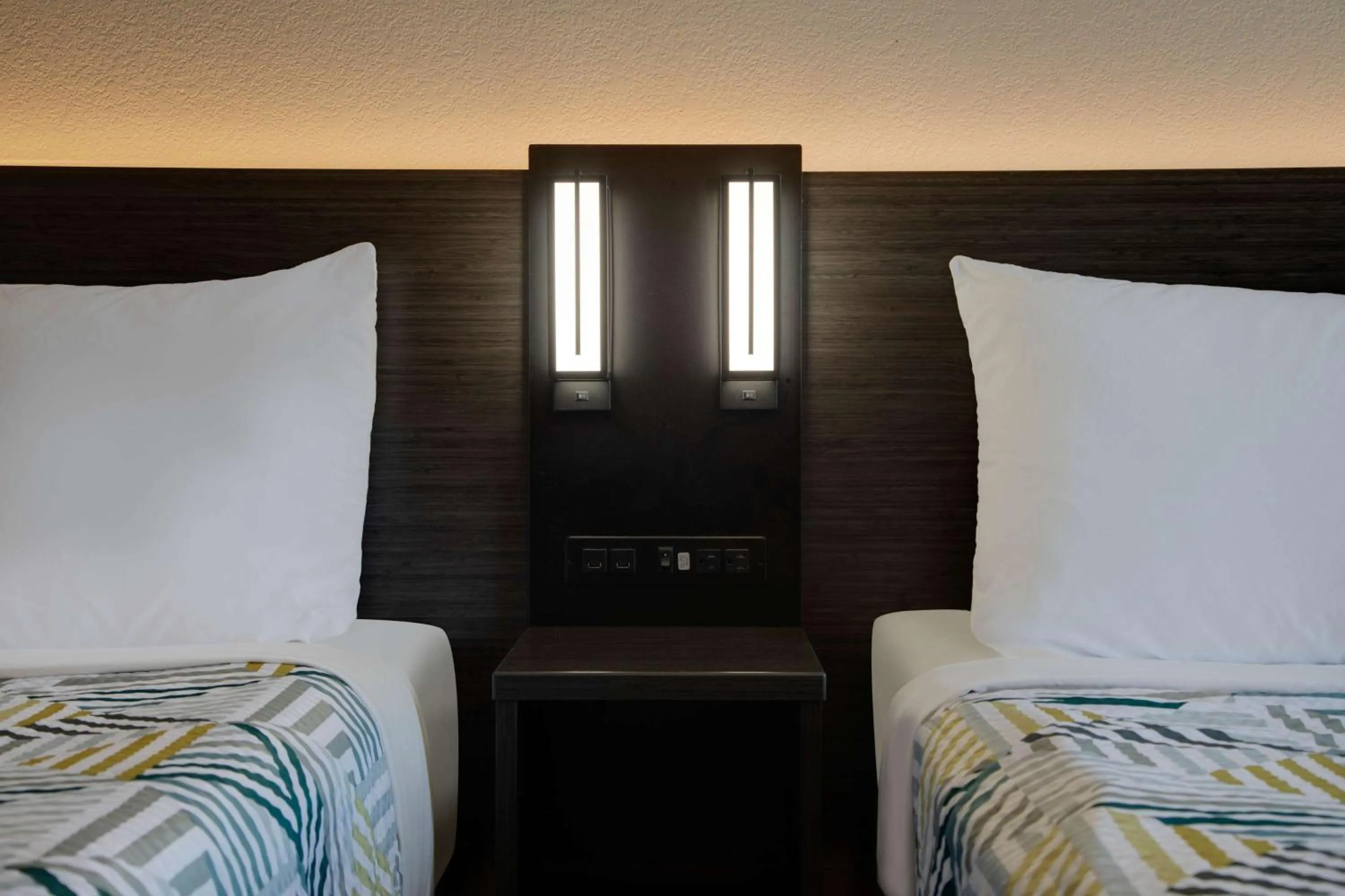 Quadruple Room - single occupancy - Smoking in Baymont by Wyndham San Antonio Airport