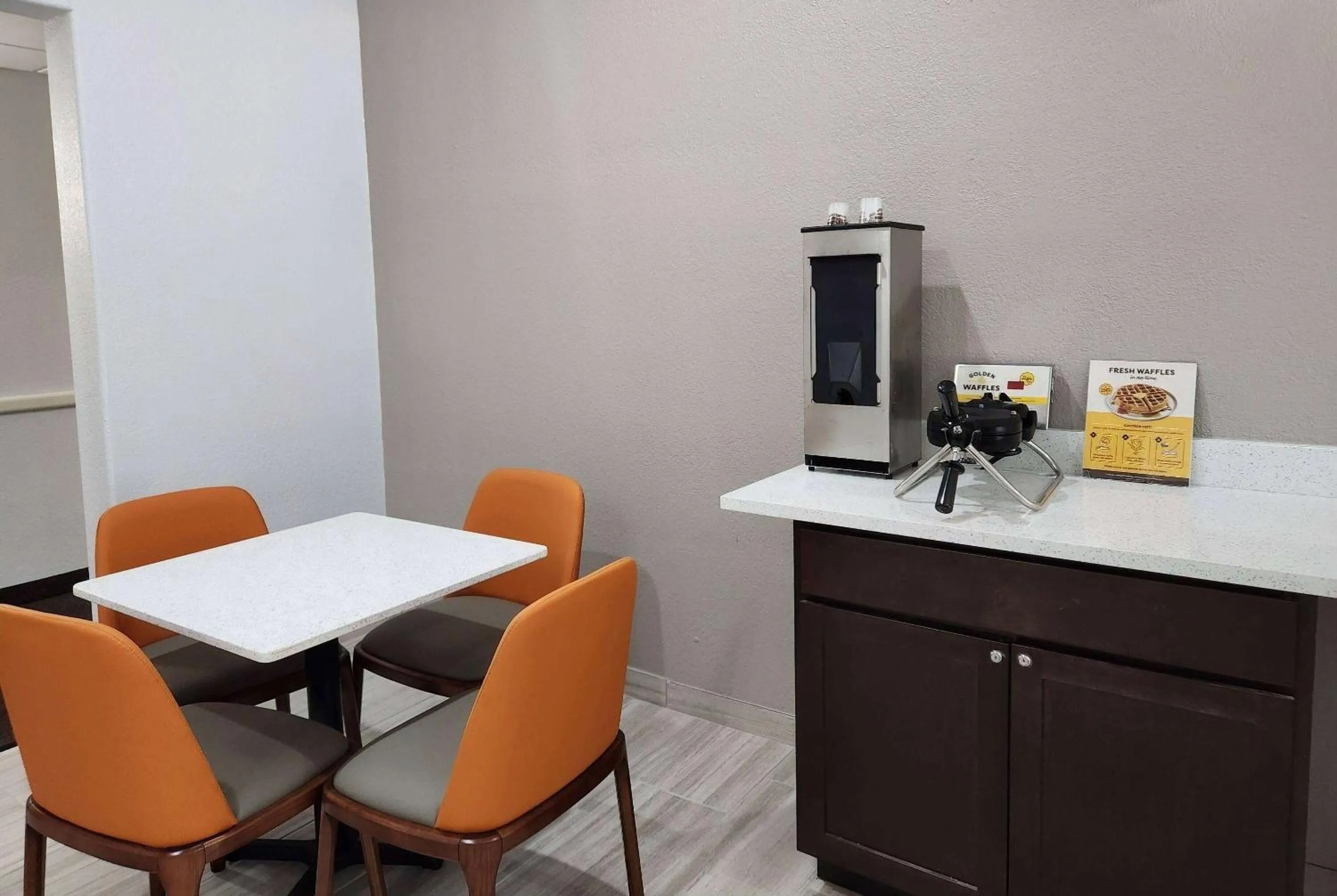 Breakfast in Baymont by Wyndham San Antonio Airport