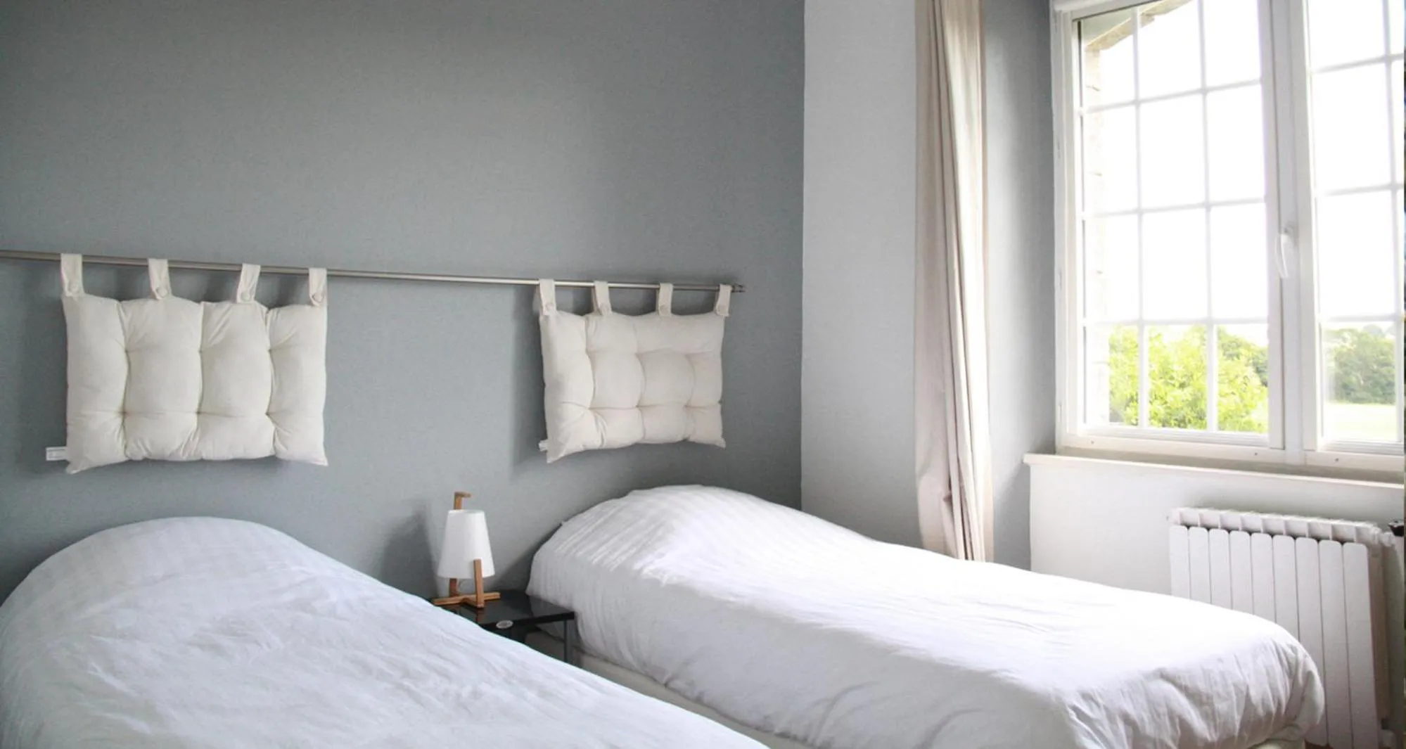 Bed in Maison Boulvern