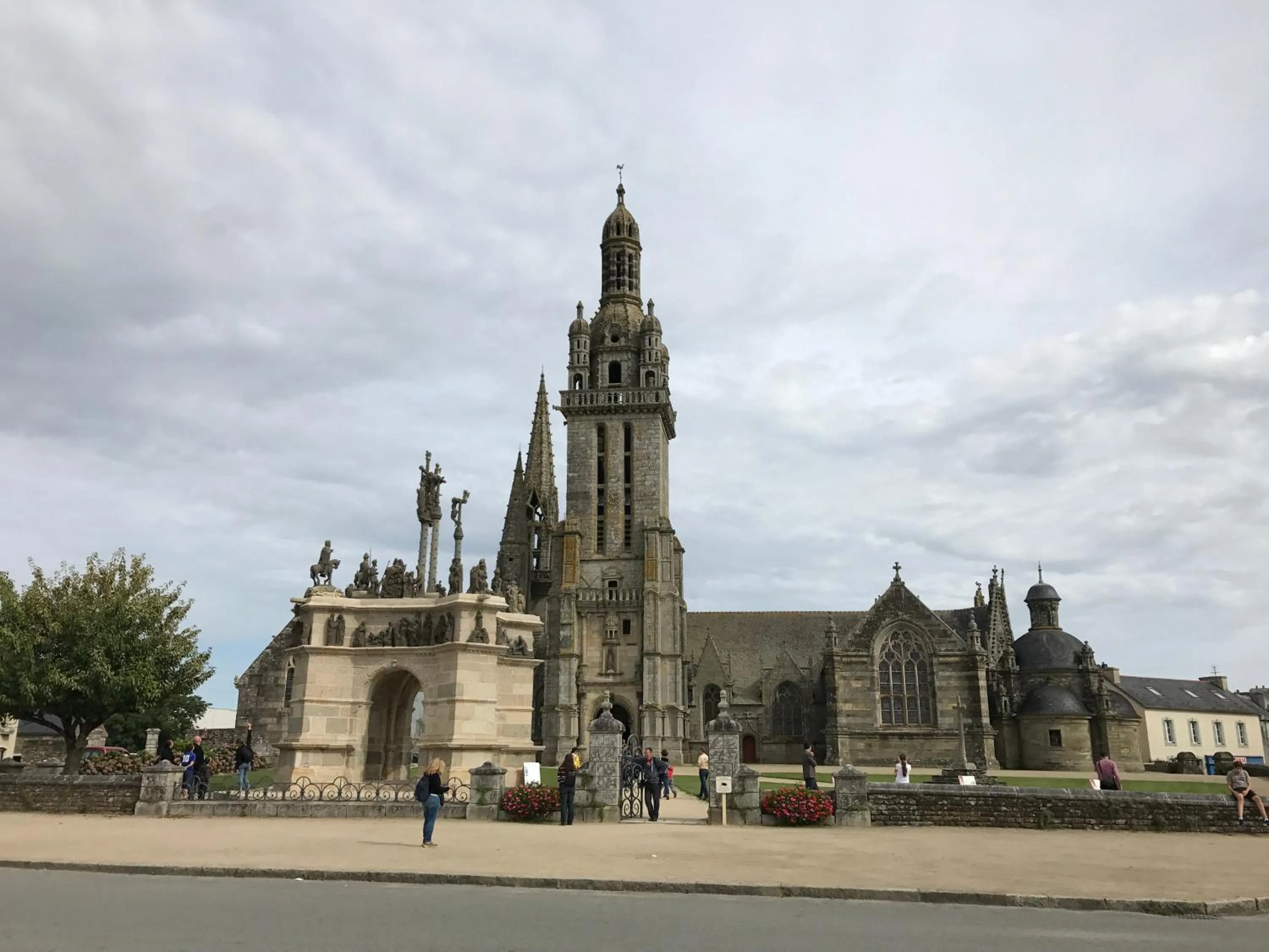 Nearby landmark in Maison Boulvern