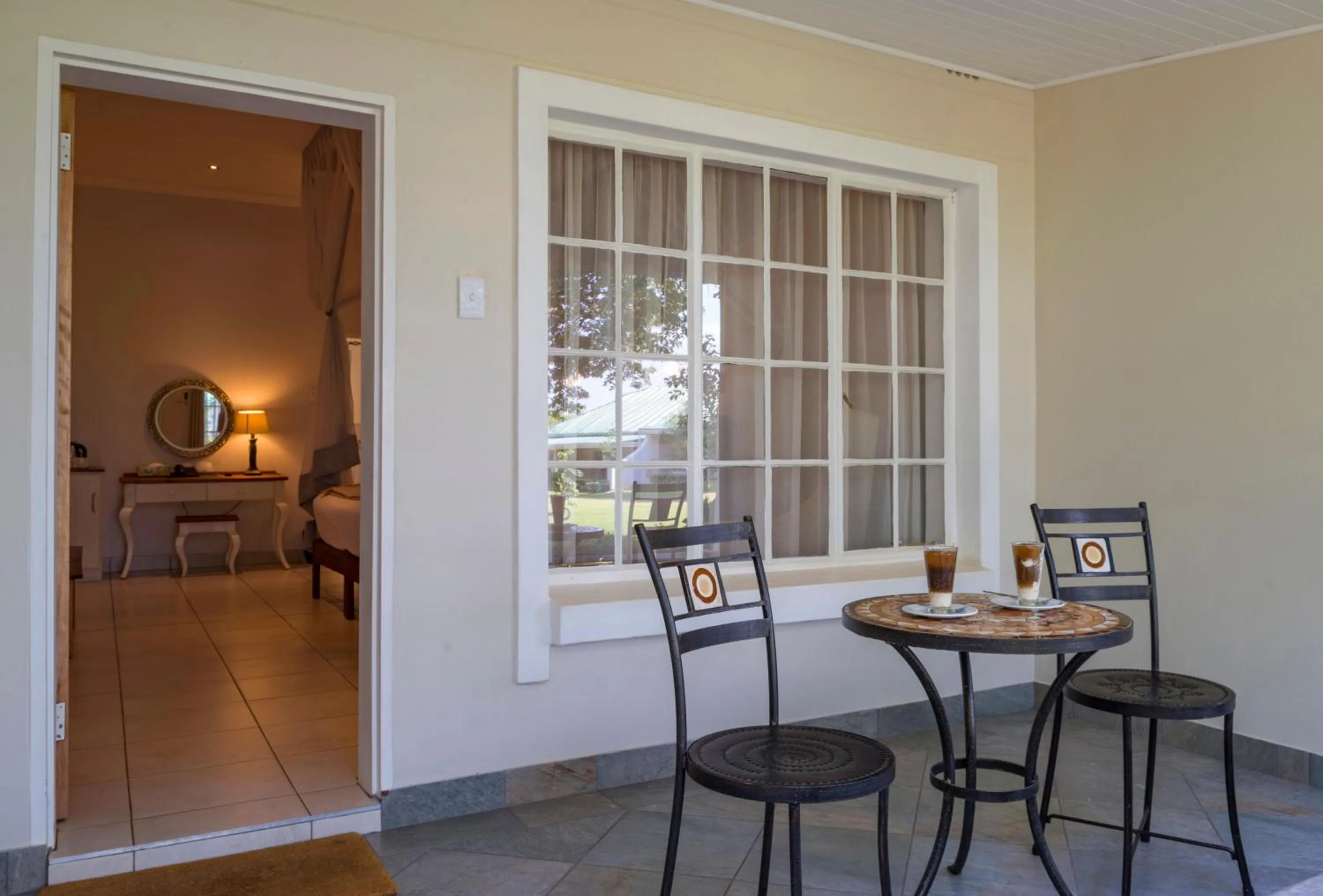 Patio in Batonka Guest Lodge
