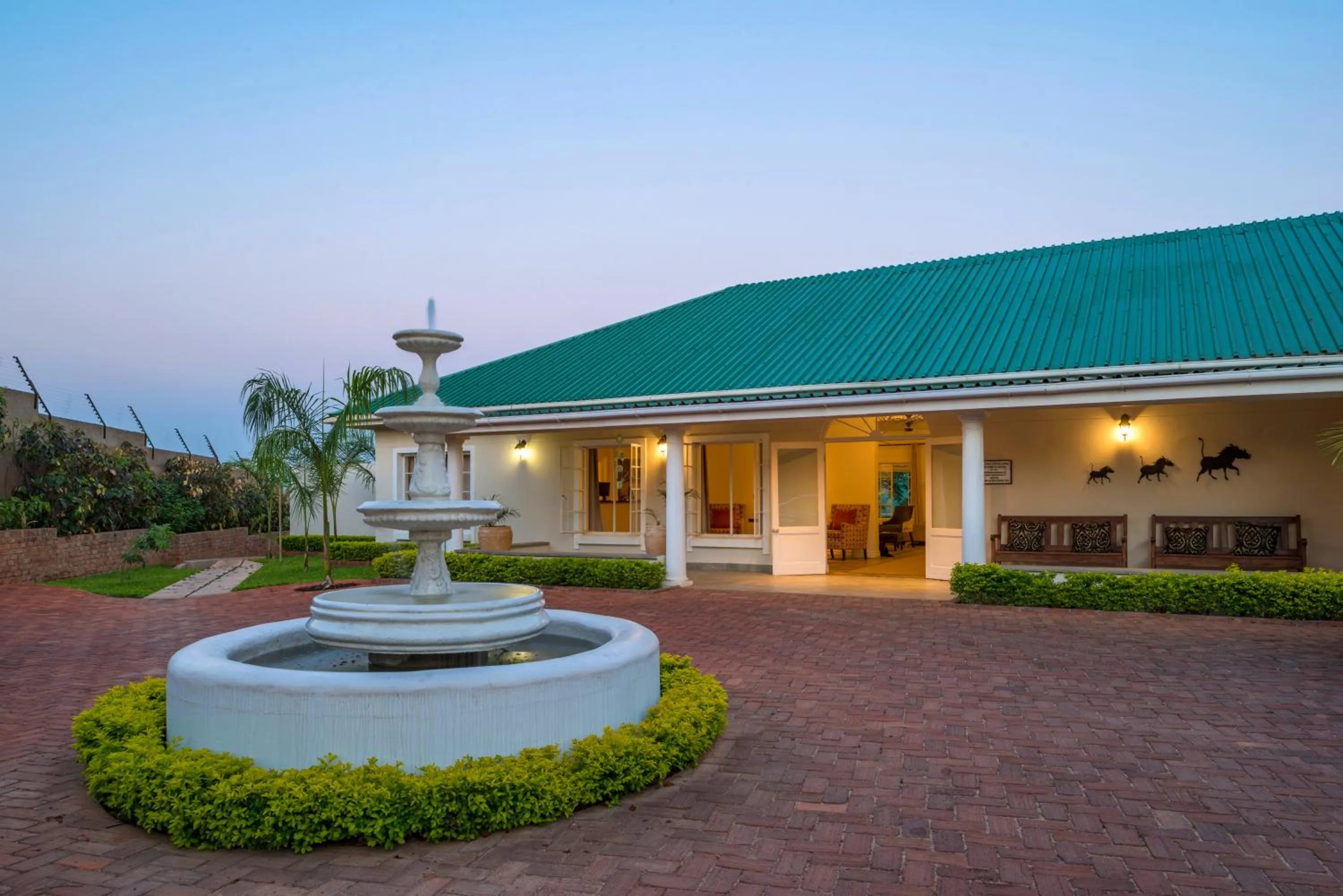 Property building in Batonka Guest Lodge