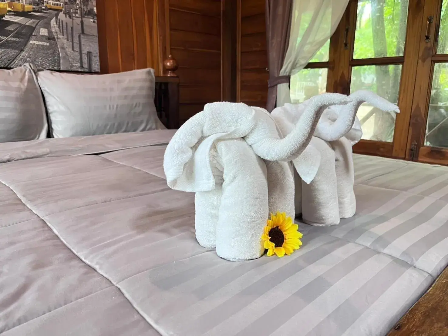 Deluxe Double Room with Balcony in Denchai City Resort เด่นชัยซิตี้ รีสอร์ท Deluxe Double Room with Balcony in Denchai City Resort เด่นชัยซิตี้ รีสอร์ท