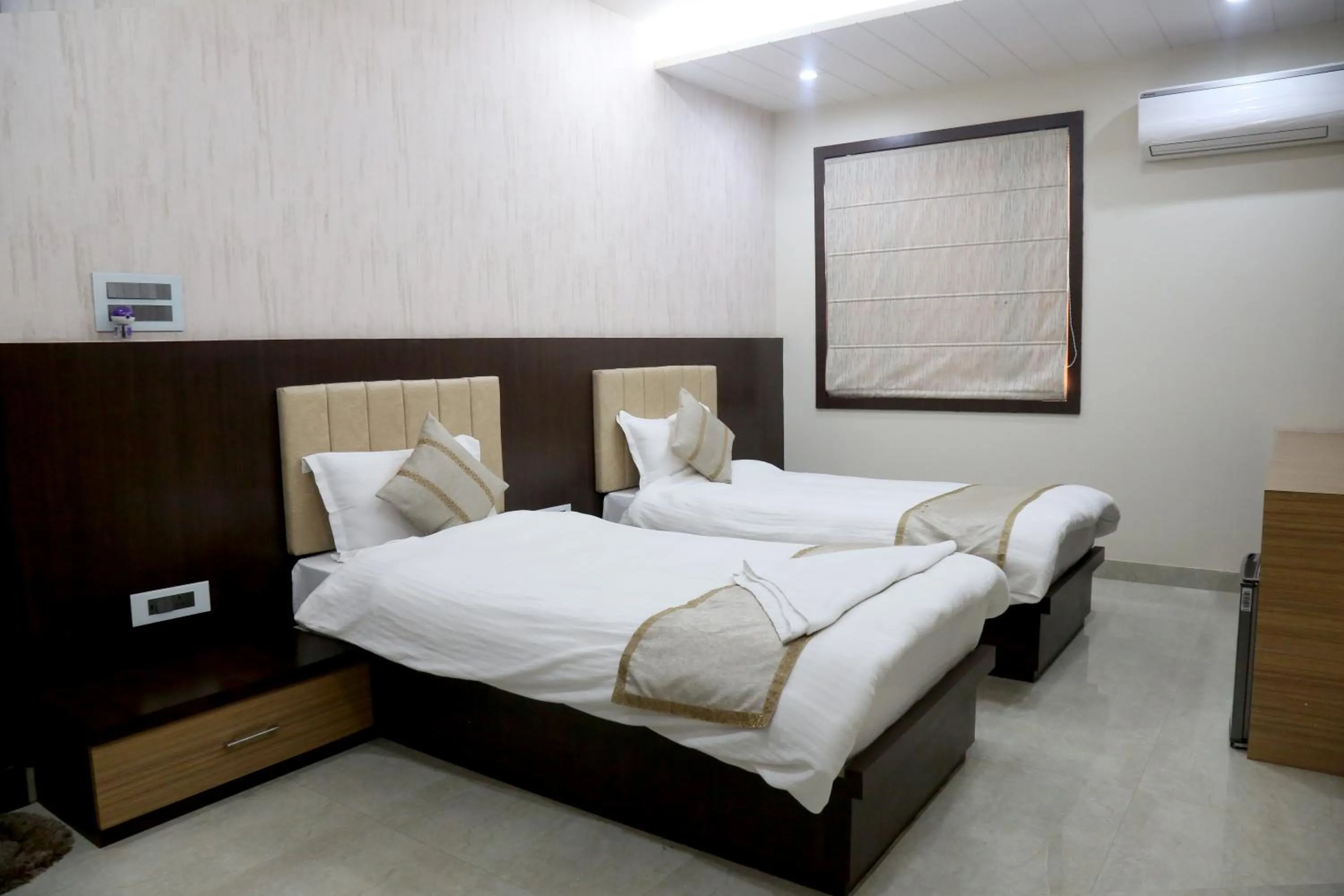 Bed in Vandana Residency