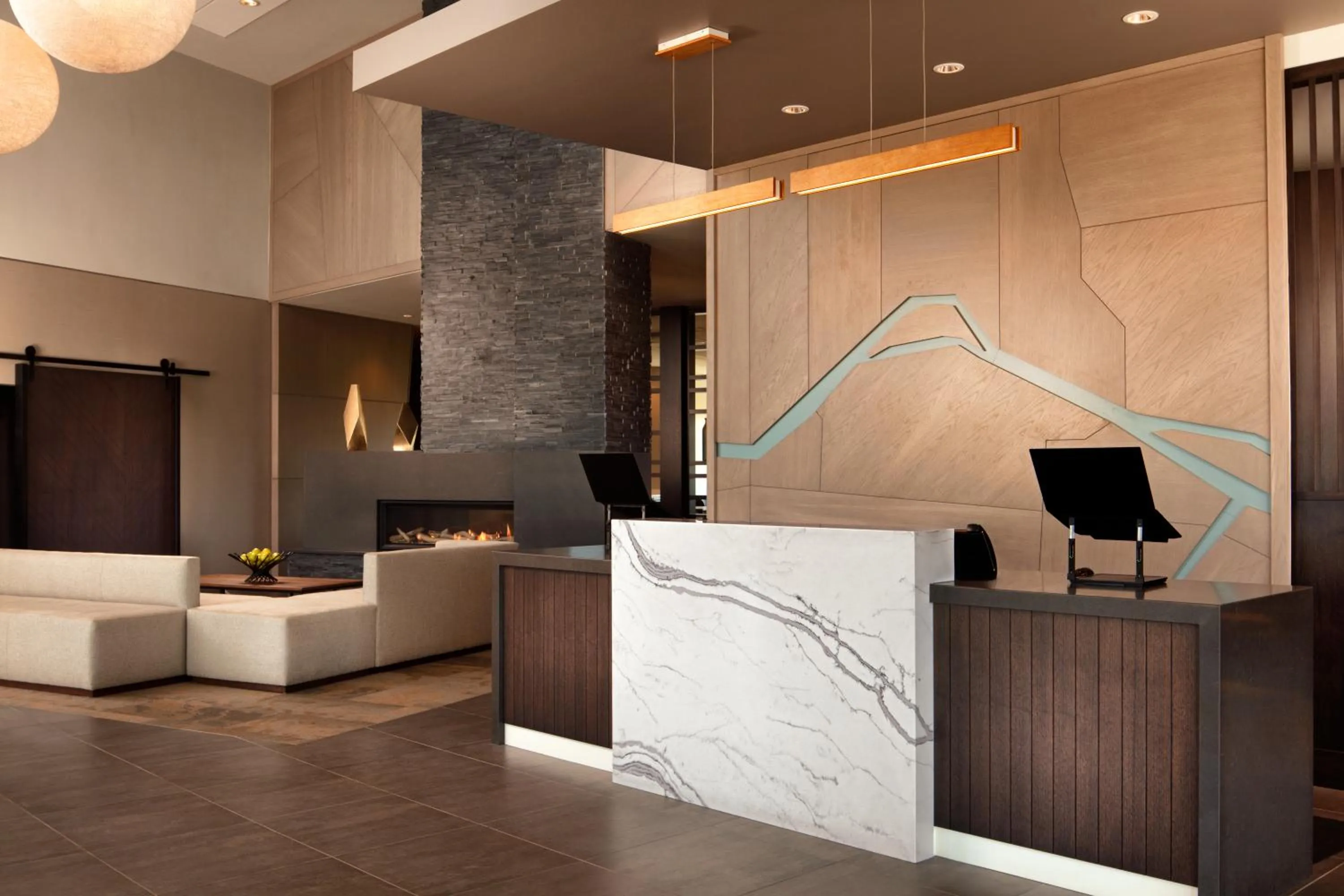 Lobby or reception in Hyatt Place Calgary Airport