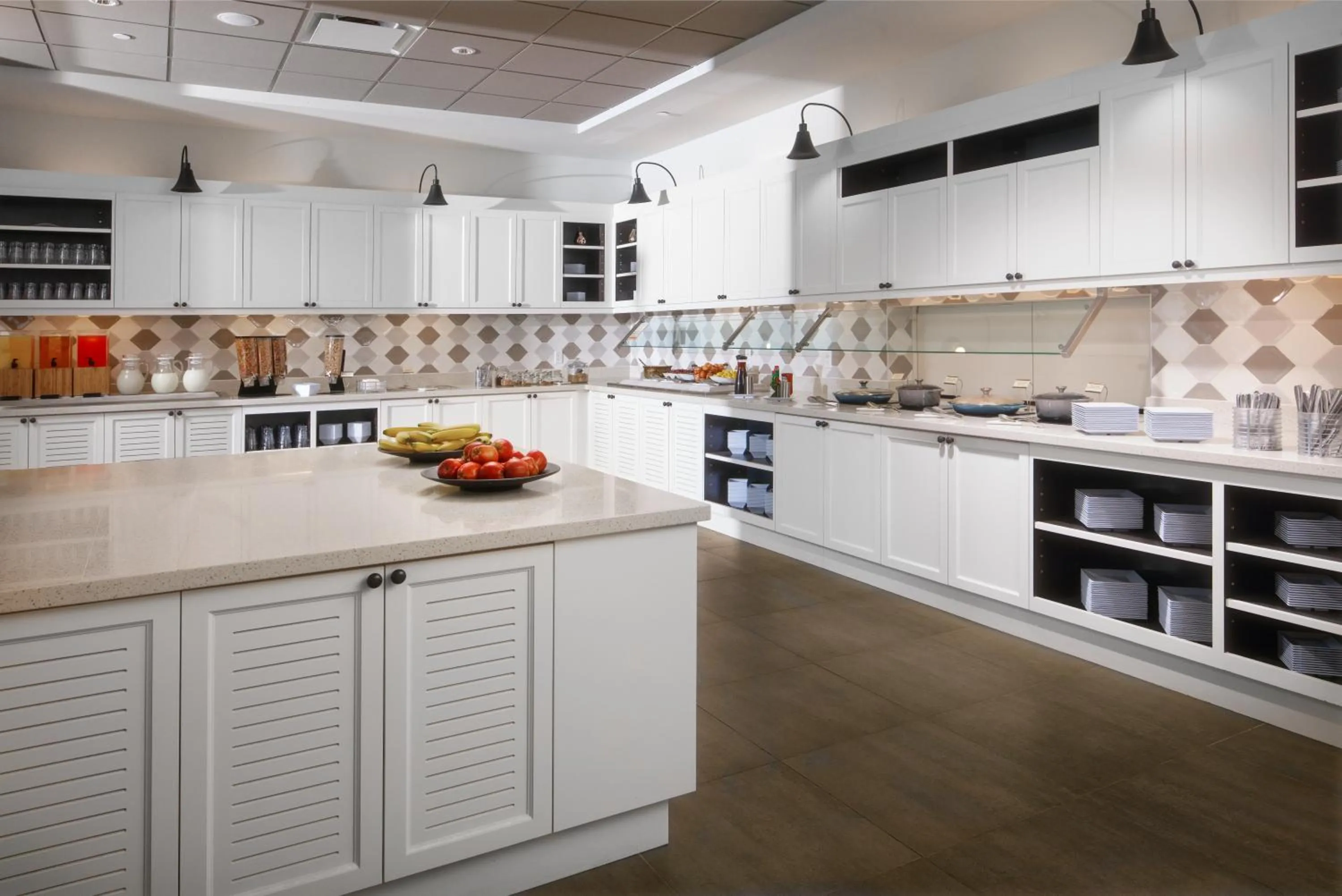 Kitchen or kitchenette in Hyatt Place Calgary Airport