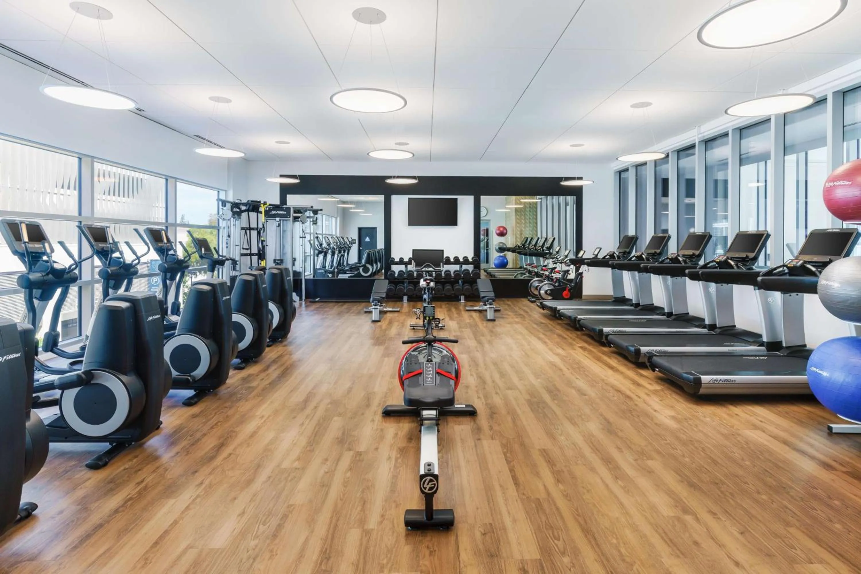 Fitness centre/facilities in Hyatt Centric Mountain View