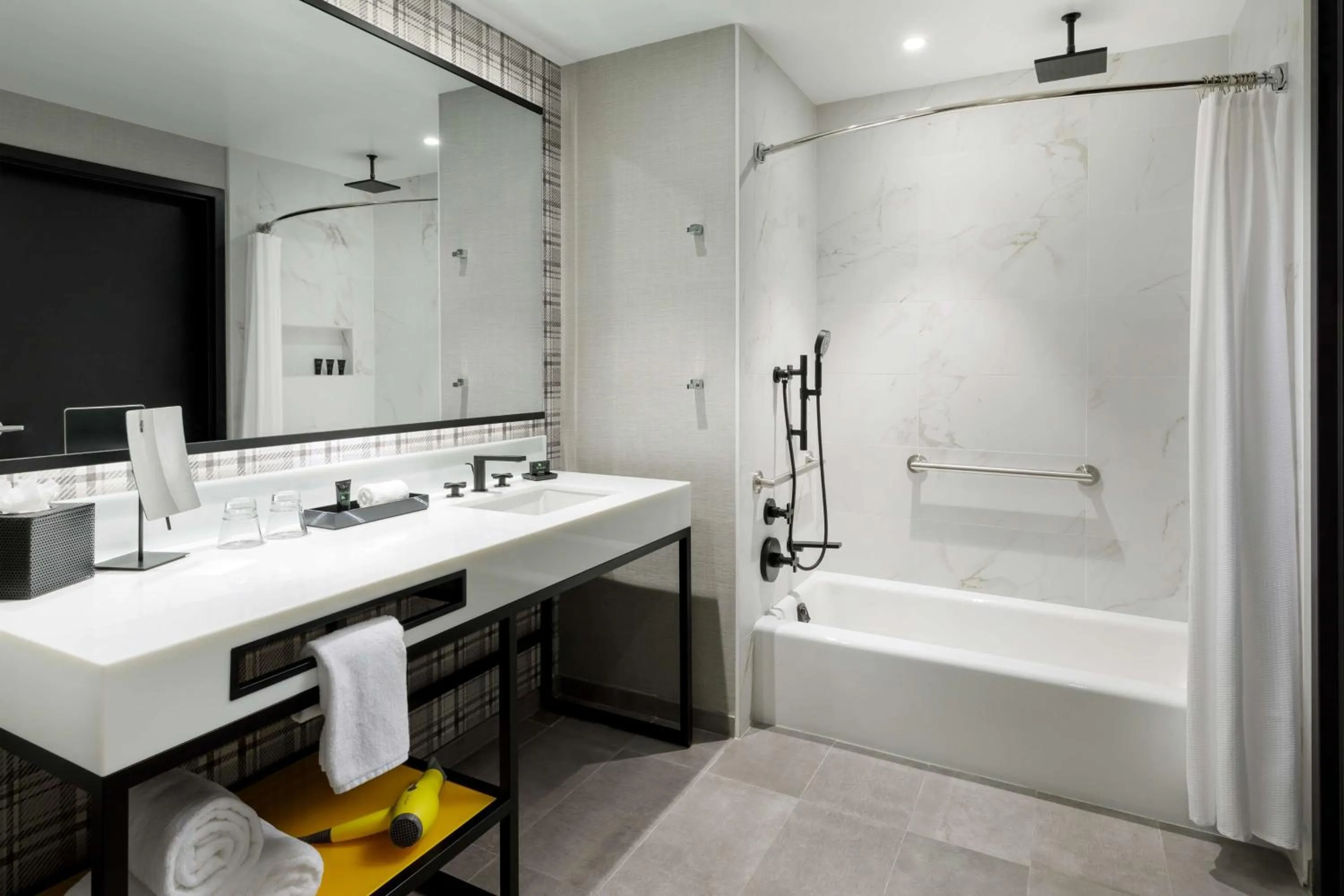 Bedroom in Hyatt Centric Mountain View