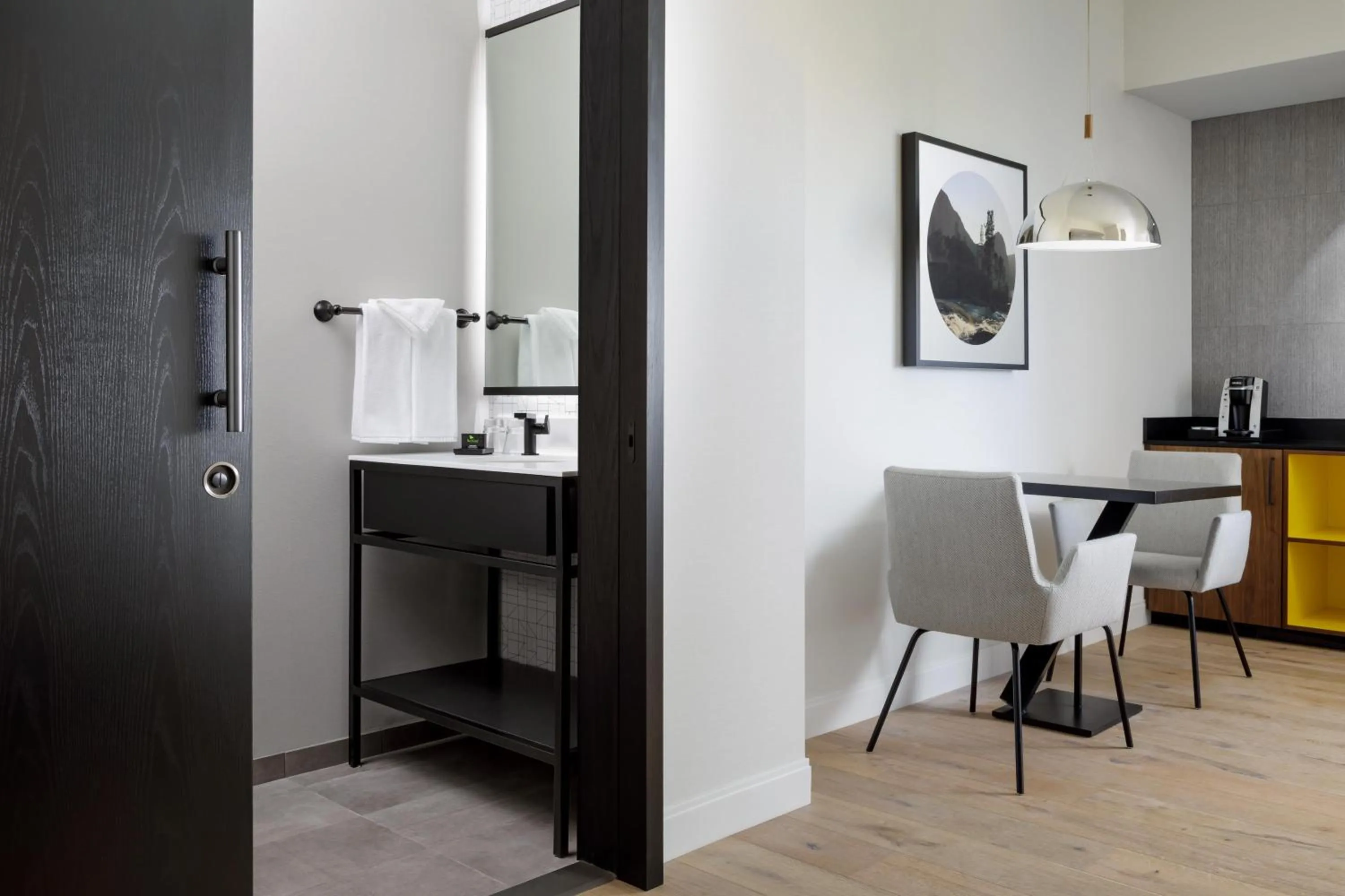 Photo of the whole room in Hyatt Centric Mountain View