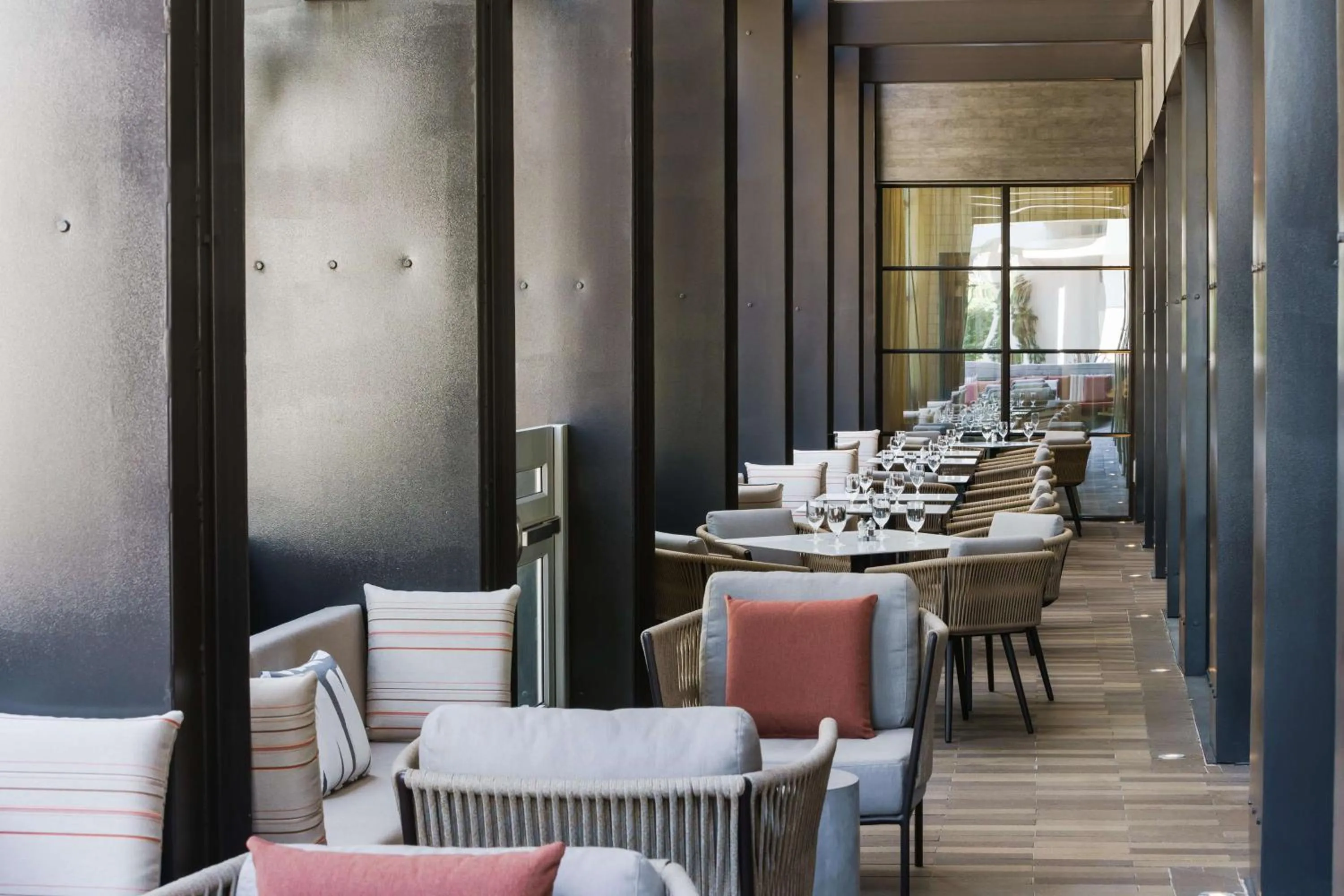 Restaurant/places to eat in Hyatt Centric Mountain View