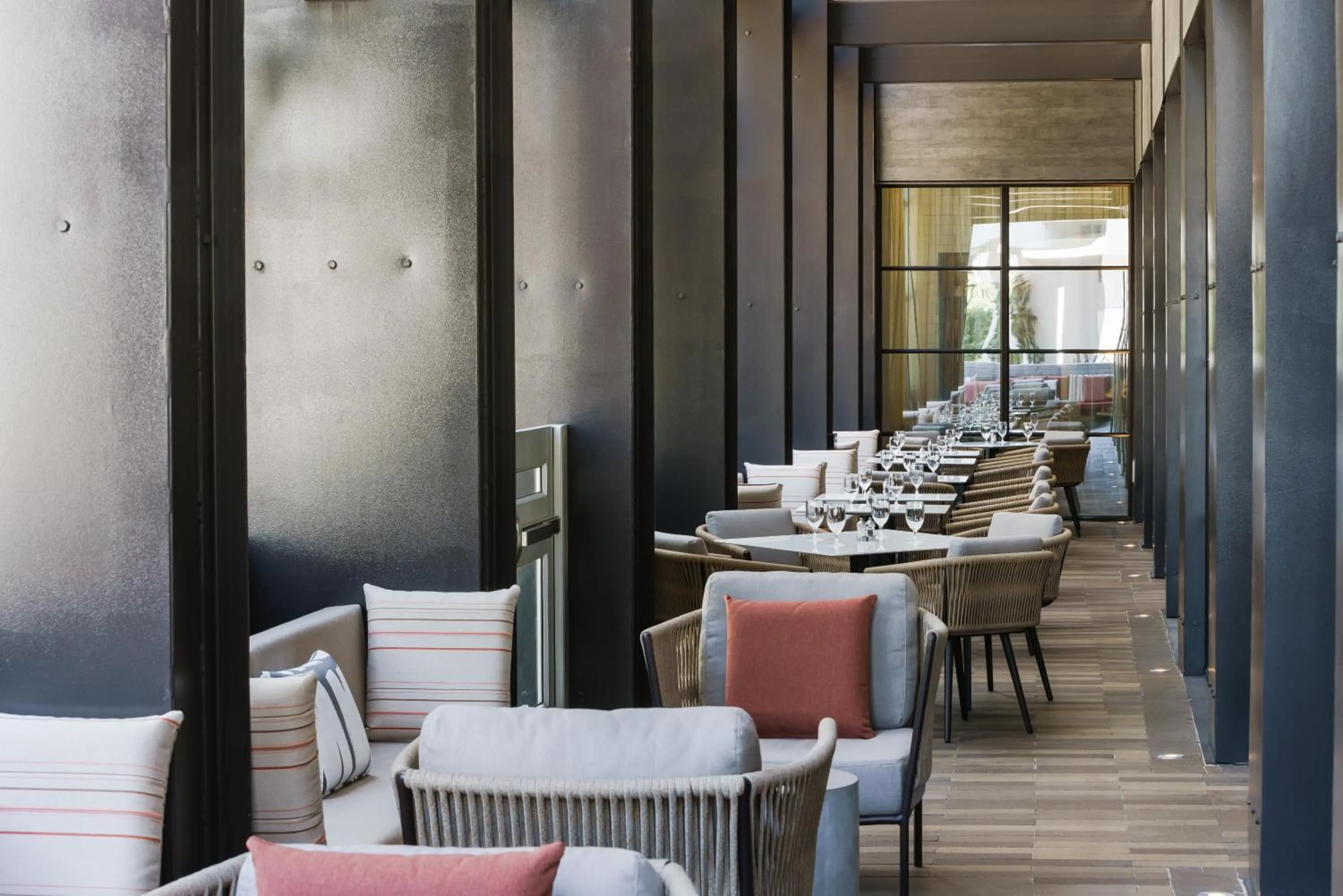 Restaurant/places to eat in Hyatt Centric Mountain View