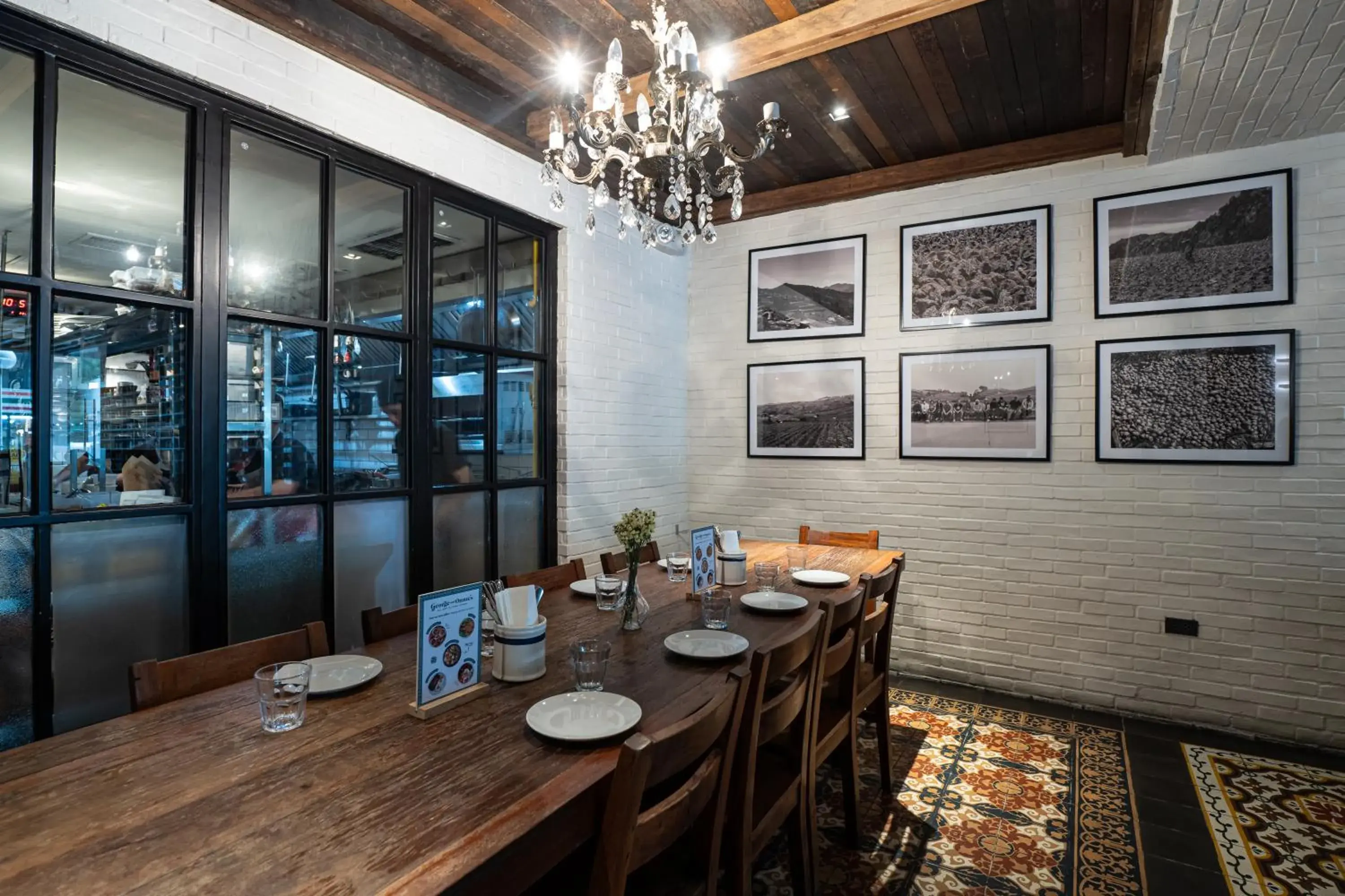 Restaurant/places to eat in The Sphere Serviced Residences Managed by HII Restaurant/places to eat in The Sphere Serviced Residences Managed by HII