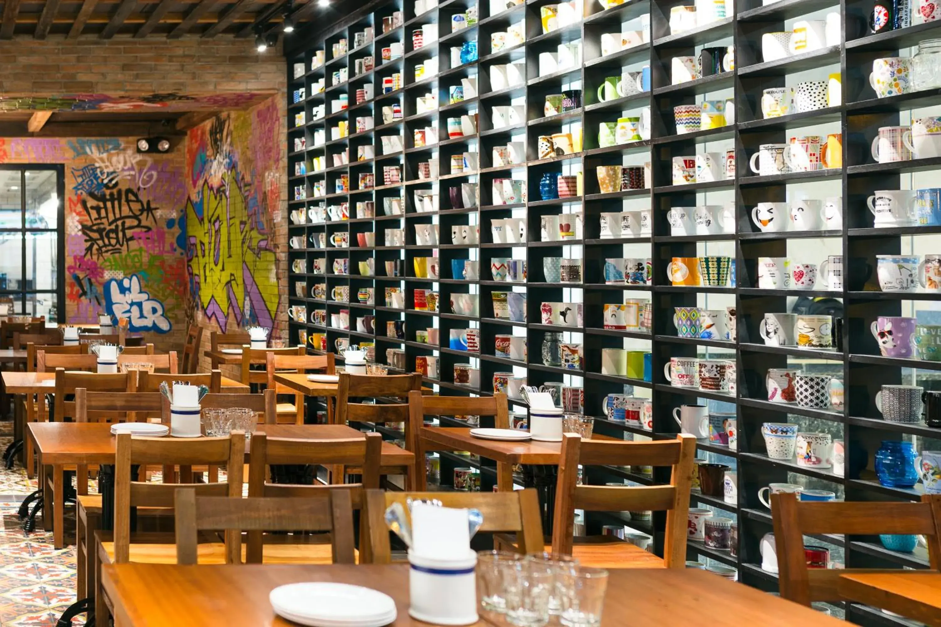 Restaurant/places to eat in The Sphere Serviced Residences Managed by HII Restaurant/places to eat in The Sphere Serviced Residences Managed by HII